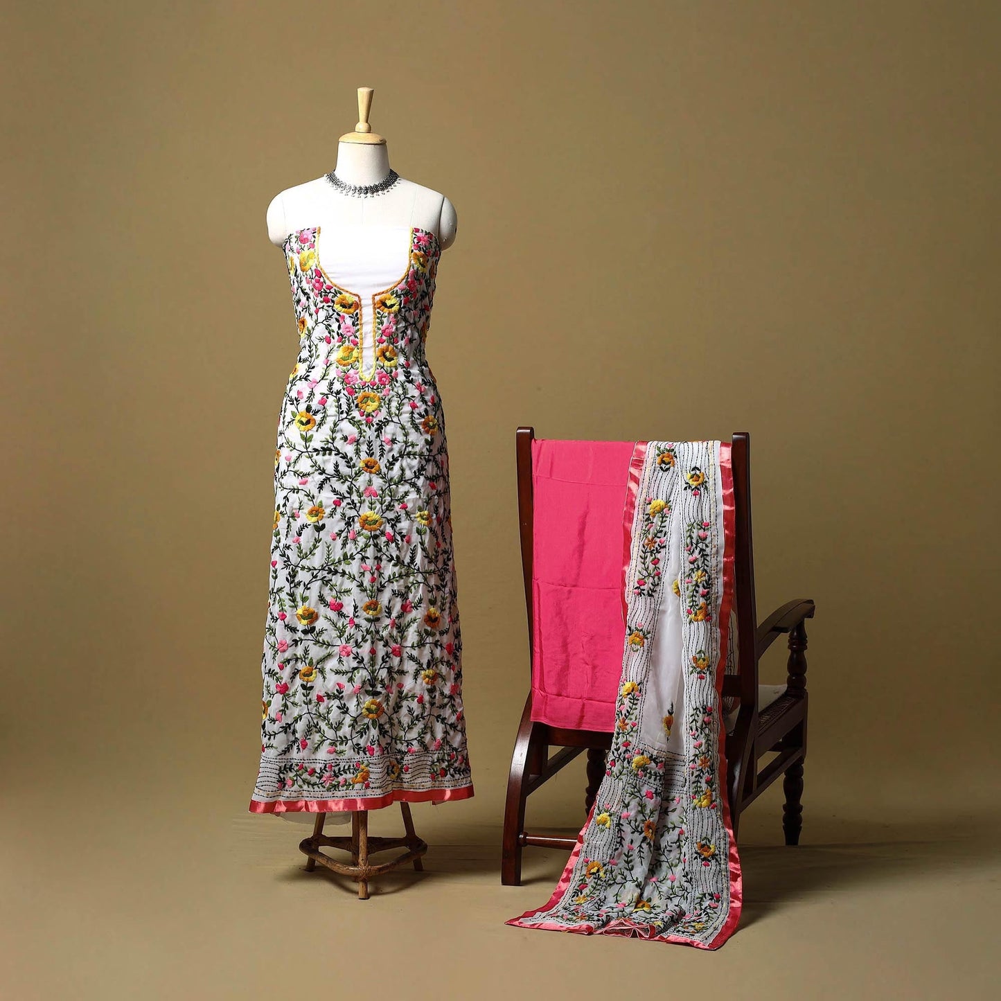 White - ranihati chapa work hand embroidery georgette 3pc