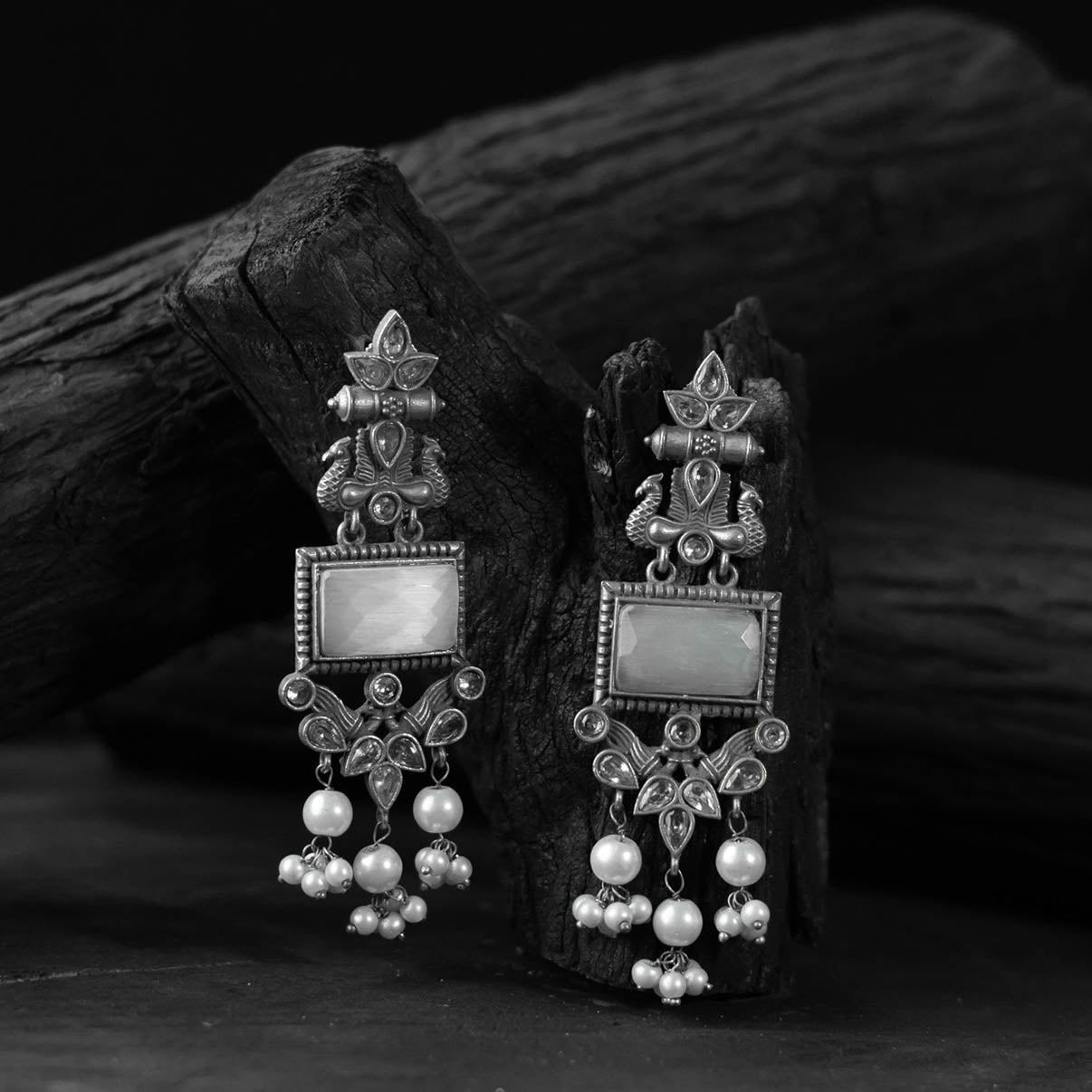 White - saanjh bela seahorse oxidised earrings - handcrafted