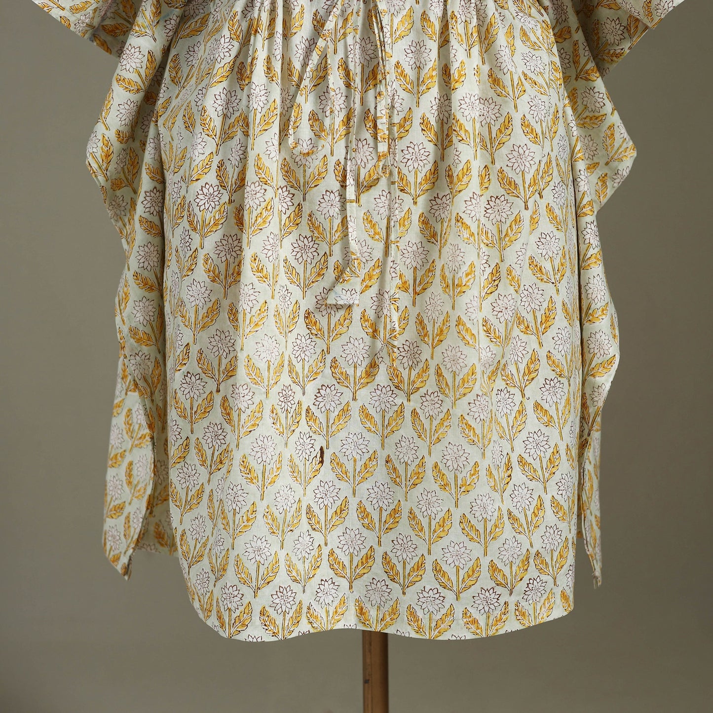 White Sanganeri Block Print Cotton Kaftan (Medium)