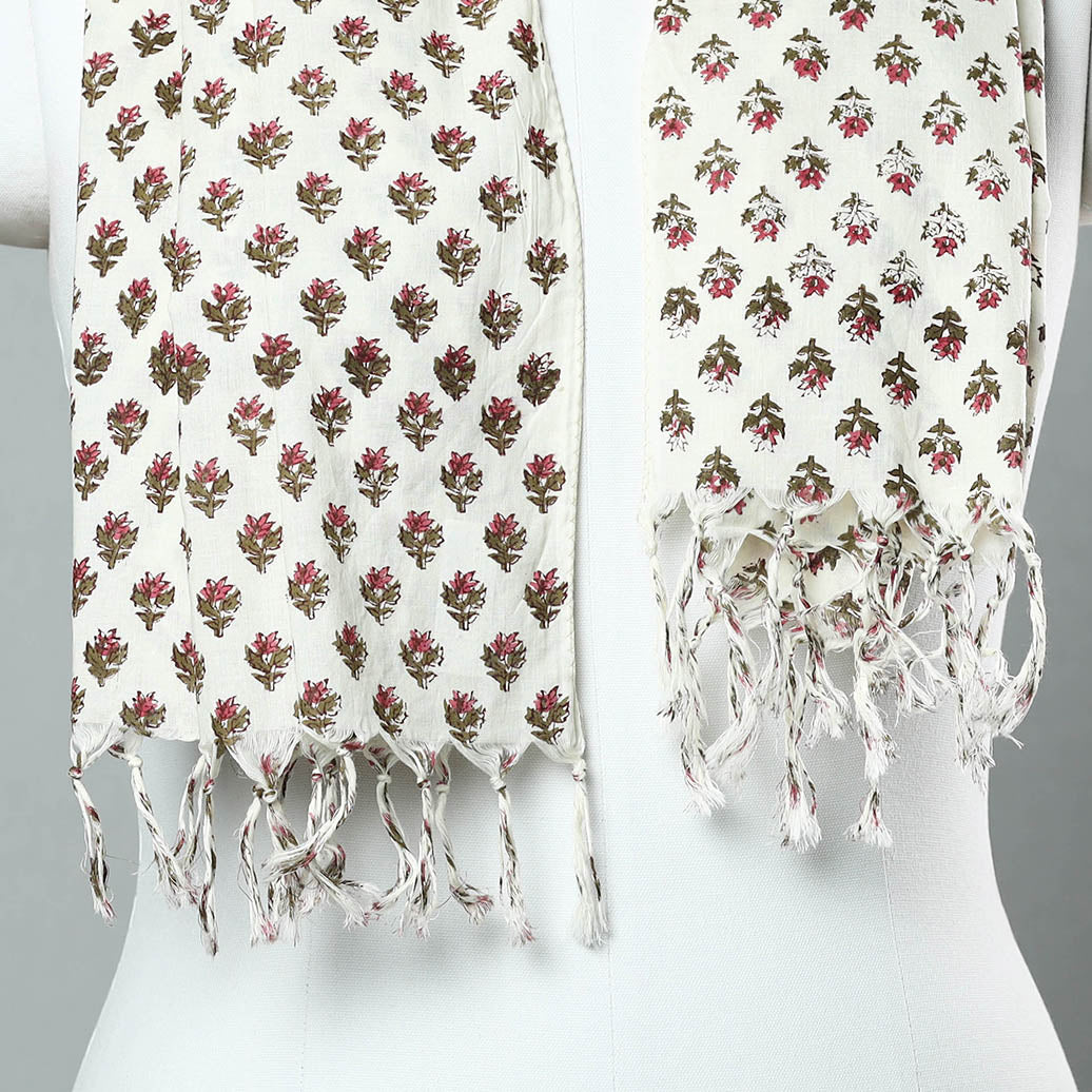 Sanganeri Block Printed Cotton Stole with Tassels 19