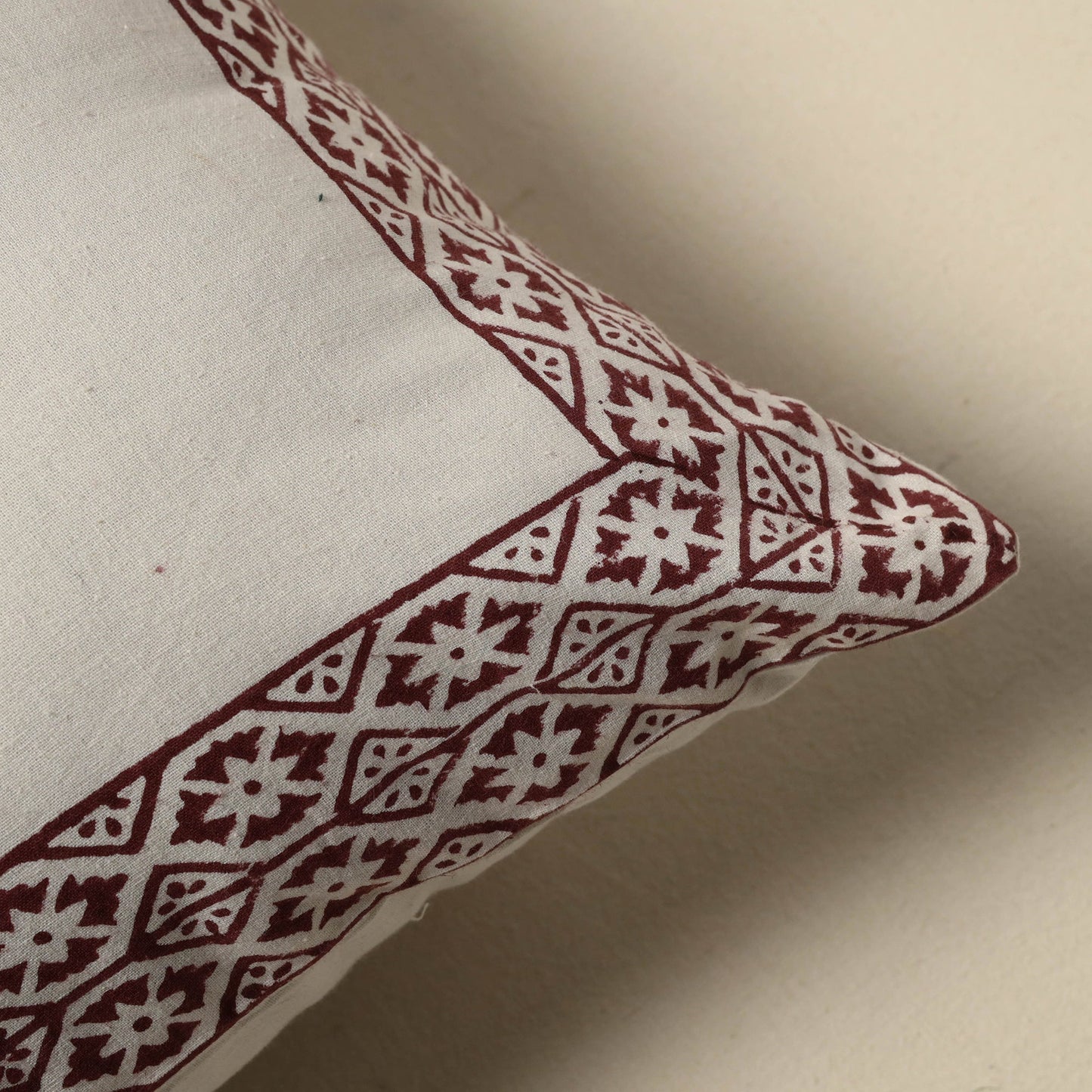 Sanganeri cushion cover 08 - handcrafted