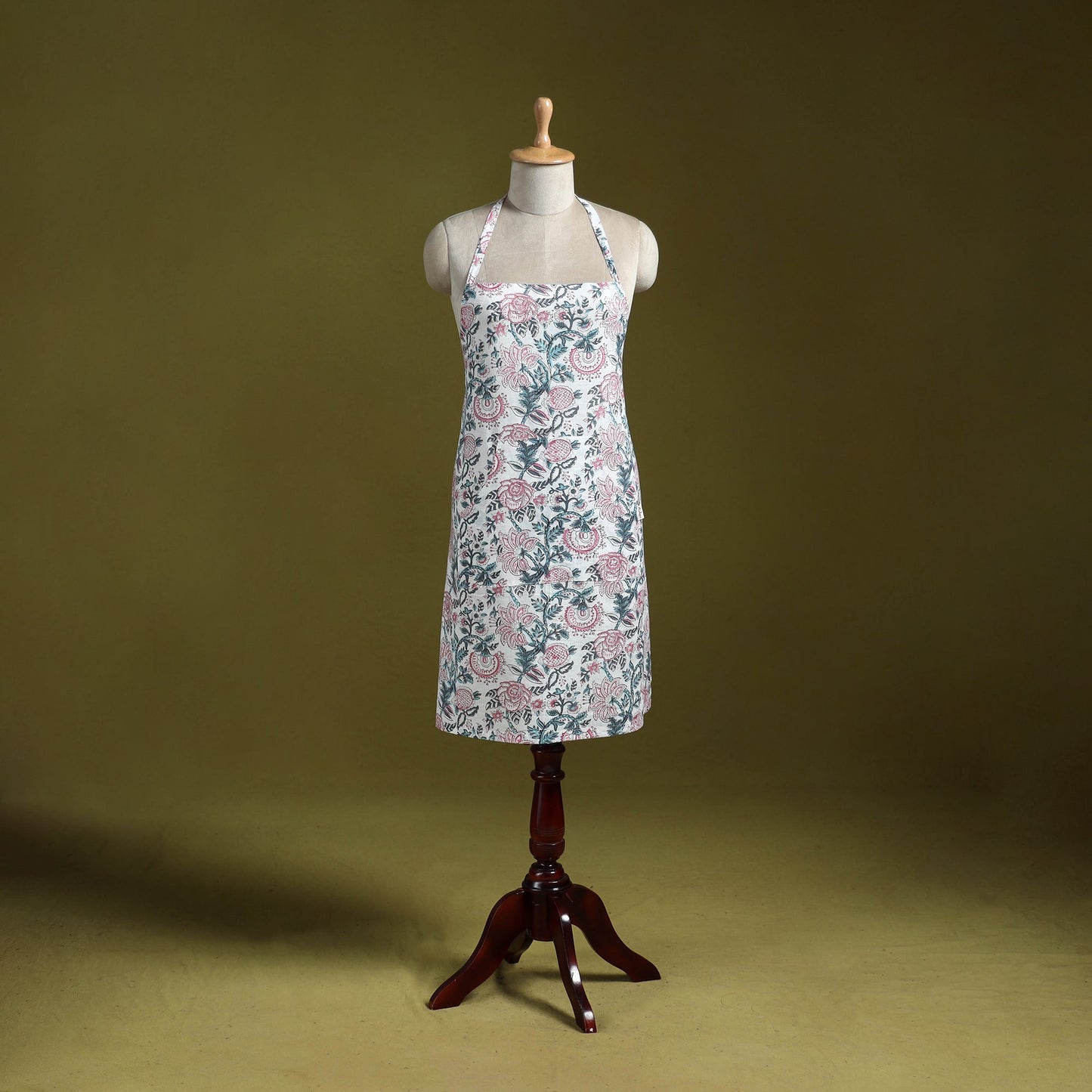White - sanganeri hand block print apron with pocket 41