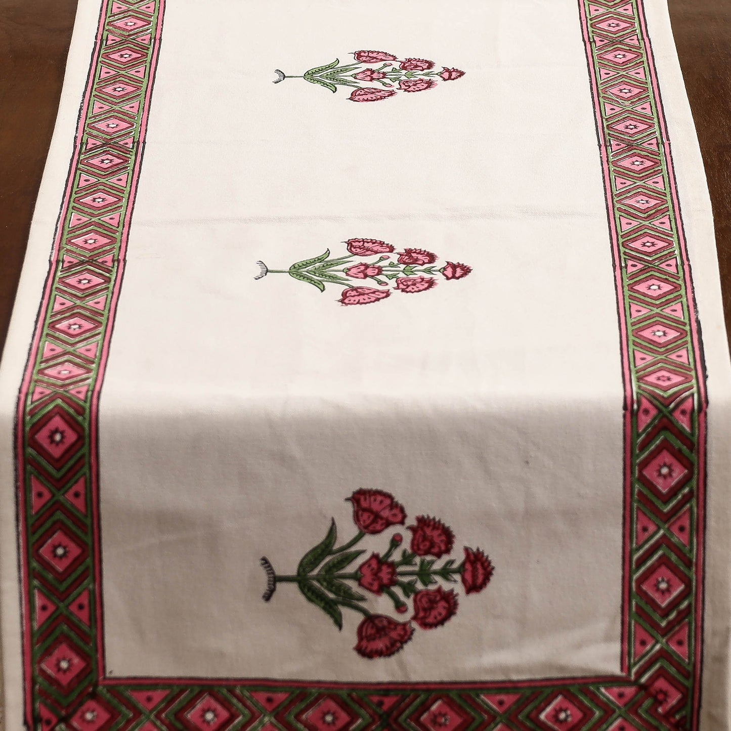 White Sanganeri Print Cotton Table Runner with Mats & Napkins