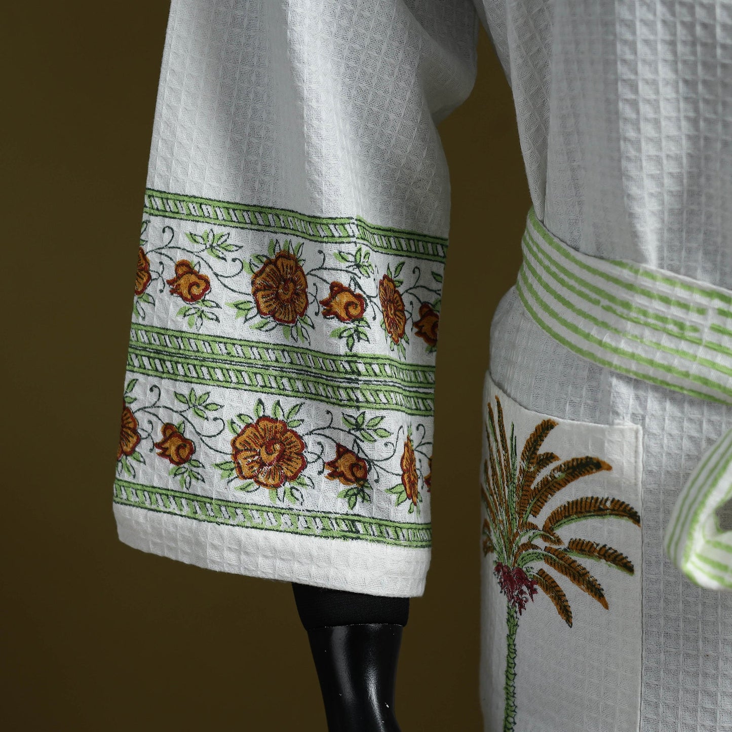 Sanganeri waffle weave handwoven bath robe 08 - handcrafted