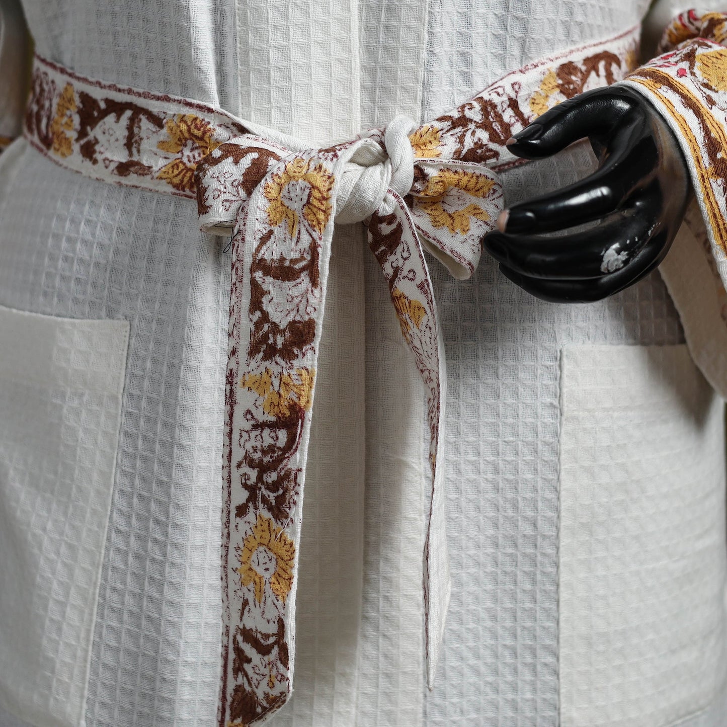 Sanganeri waffle weave handwoven bath robe 24 - handcrafted