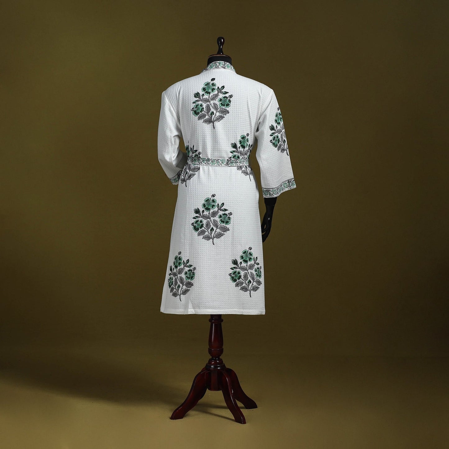 Sanganeri waffle weave handwoven bath robe 28 - handcrafted