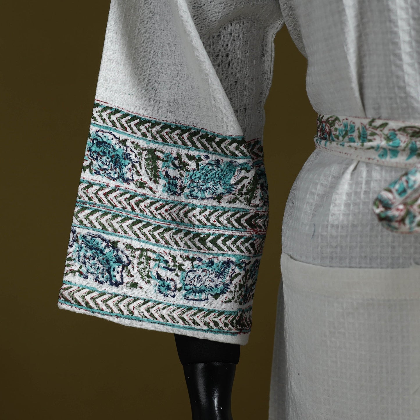 Sanganeri waffle weave handwoven bath robe 29 - handcrafted