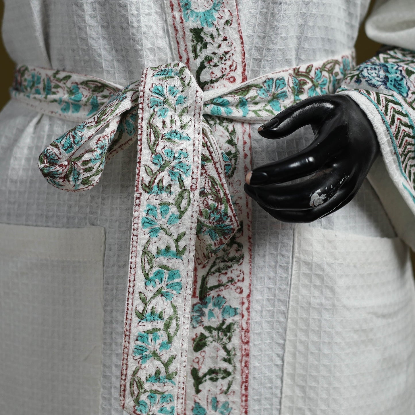 Sanganeri waffle weave handwoven bath robe 29 - handcrafted