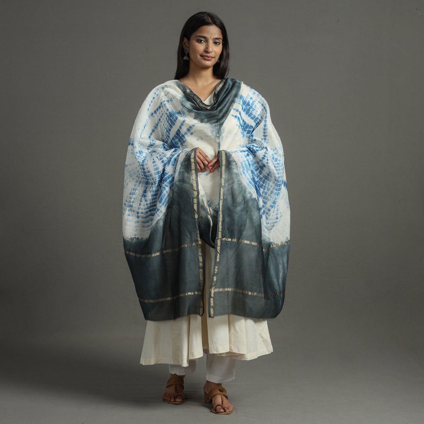 Exclusive!! Handloom Shibori Tie-Dye Chanderi Silk Dupatta with Zari Border 60