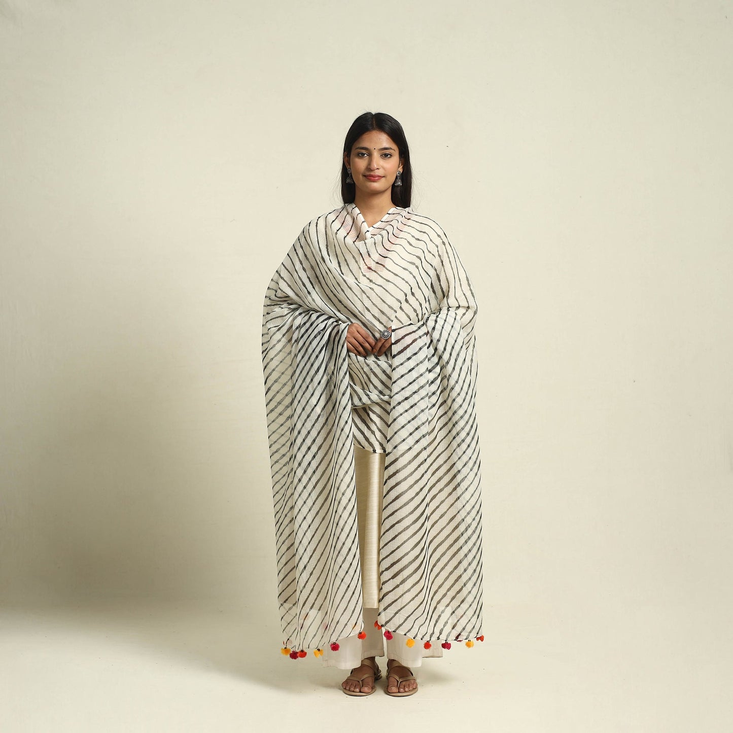 Buy Tie & Dye White Kota Doria Cotton Leheriya Dupatta