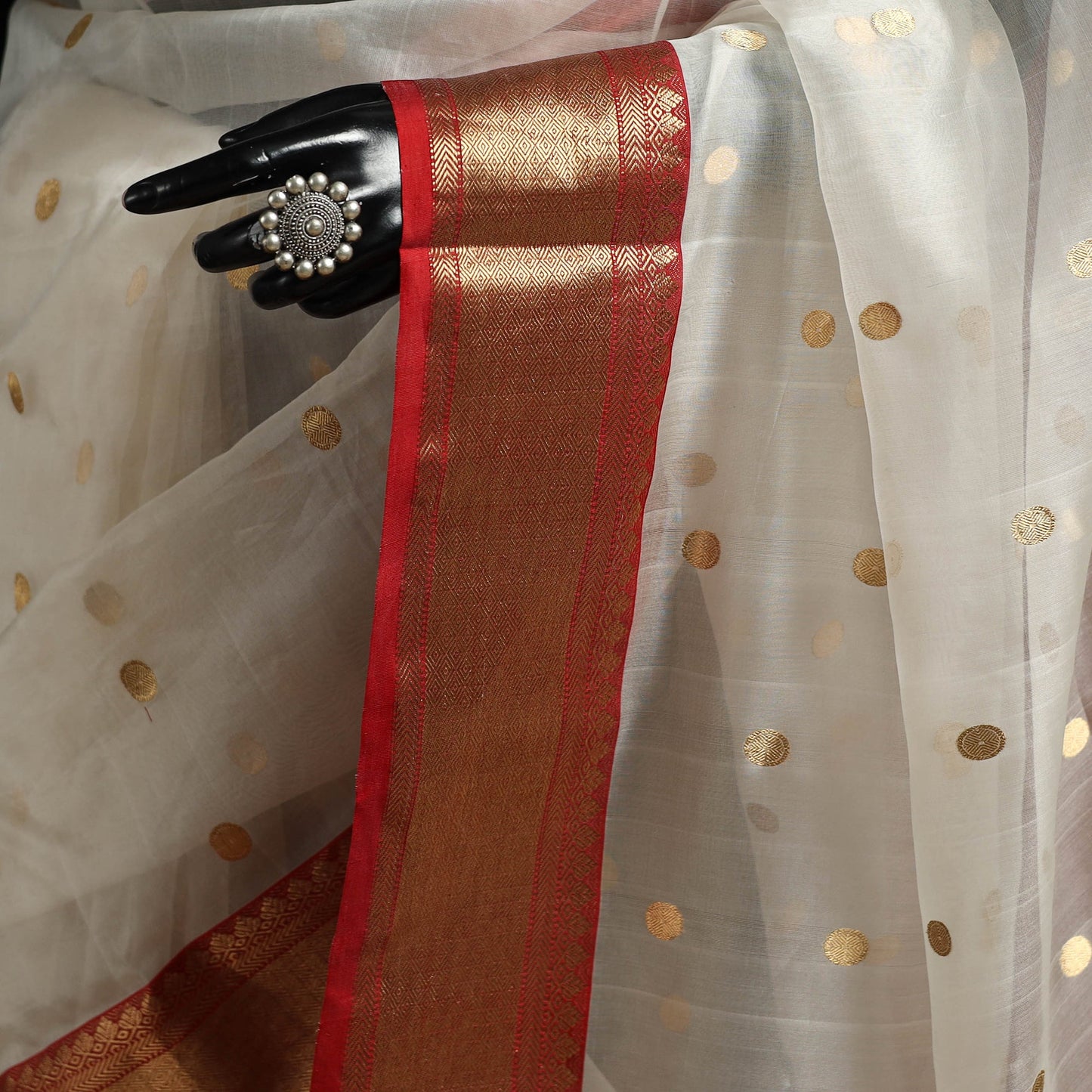 White - traditional handloom chanderi silk saree 05