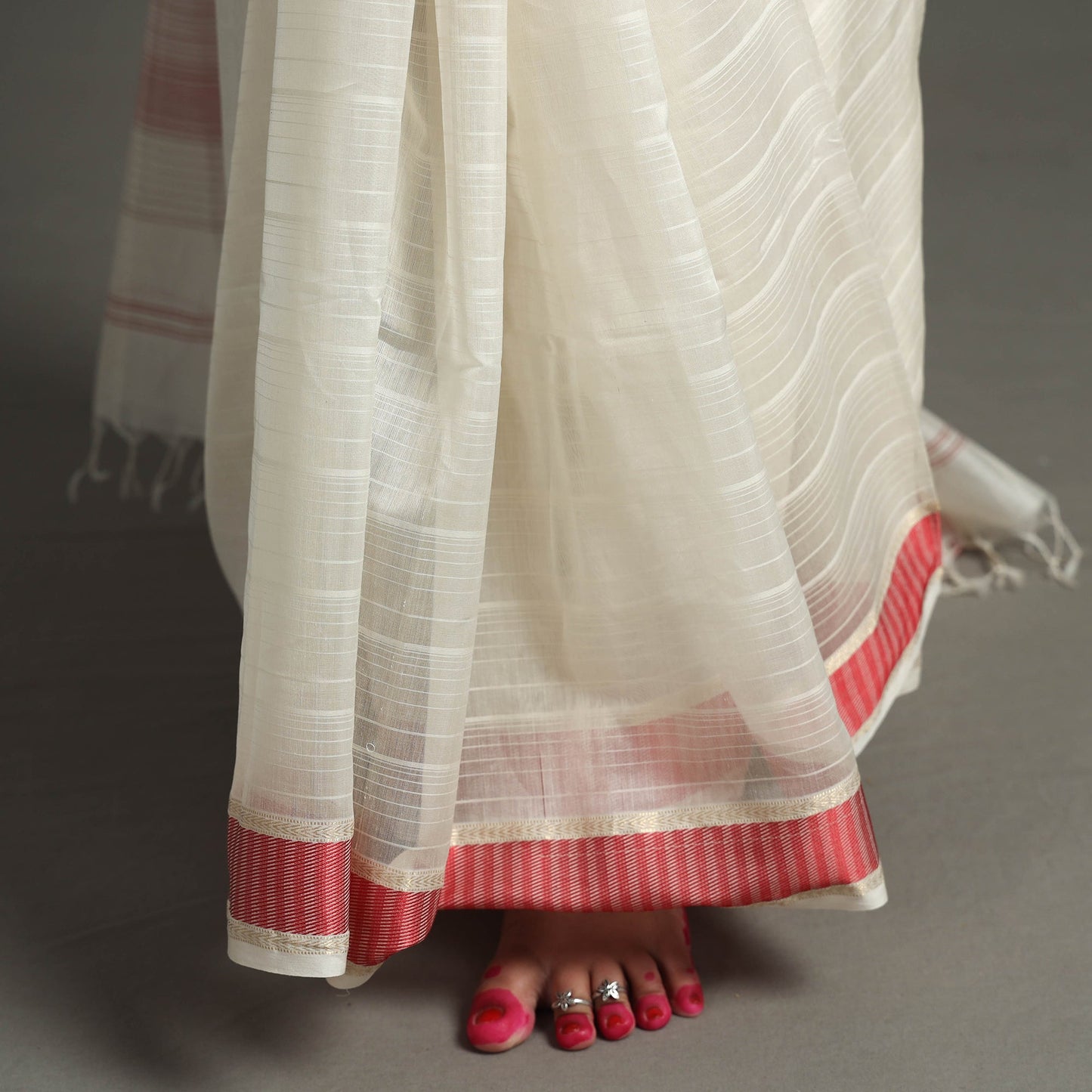 Traditional Handloom Maheshwari Silk Saree