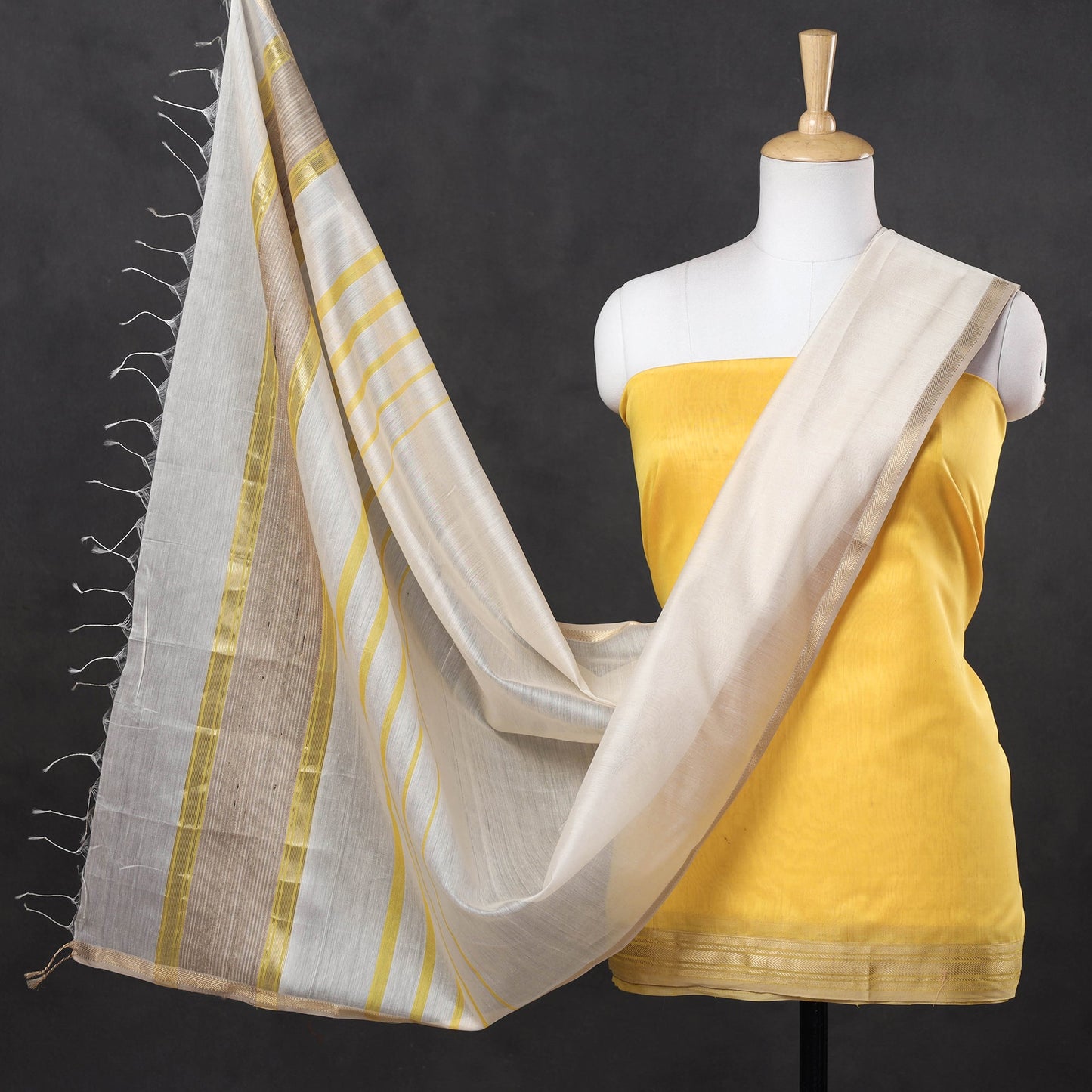 2pc Handloom Silk Cotton Maheshwari Dress Material