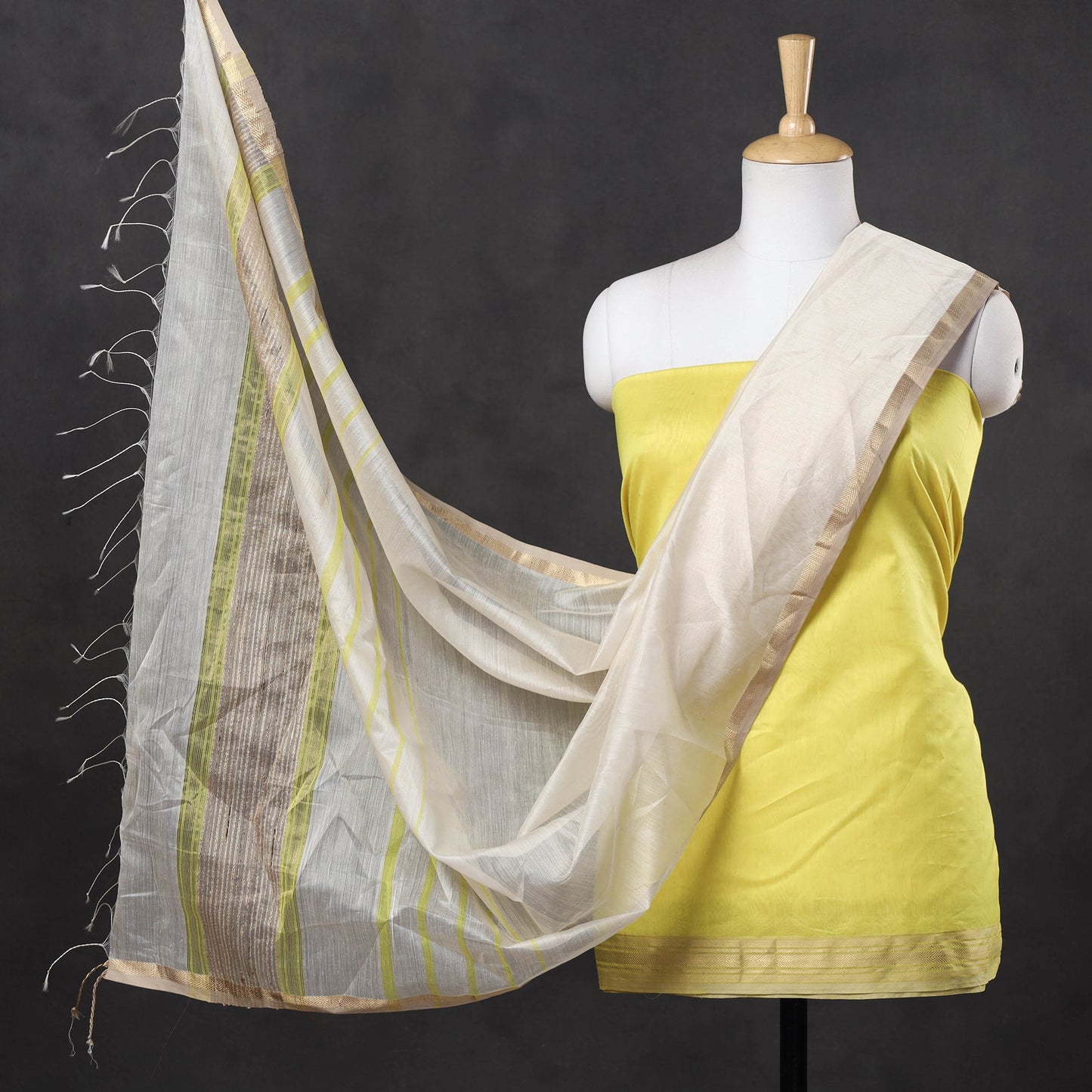 2pc Handloom Silk Cotton Maheshwari Dress Material