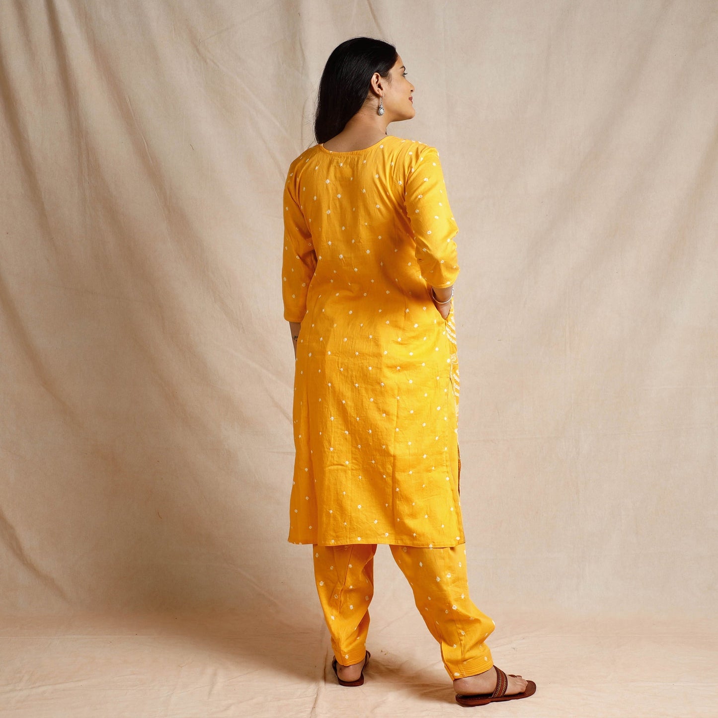 bandhani kurta set