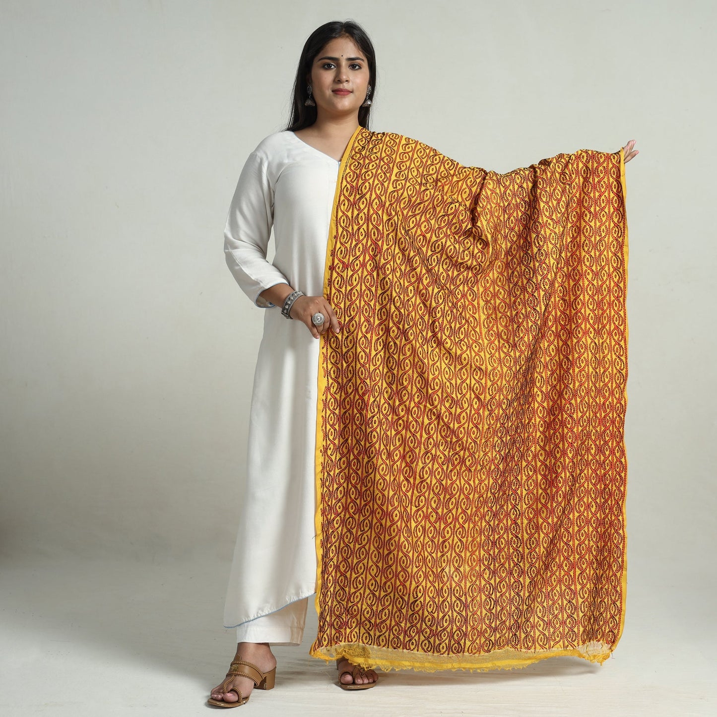 Bengal Kantha Embroidery Block Printed Silk Handloom Dupatta 17