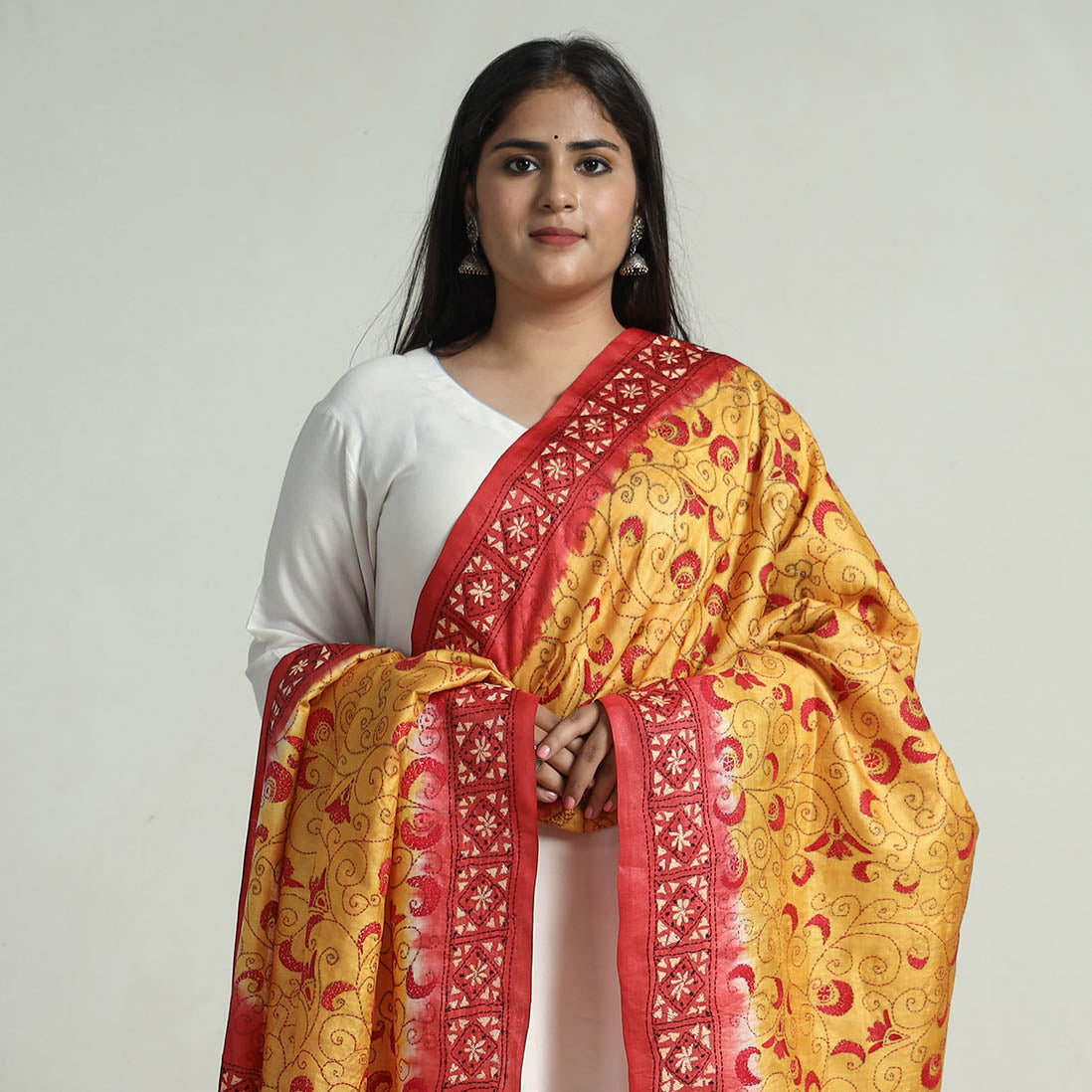 Bengal Kantha Embroidery Tussar Silk Handloom Dupatta 09