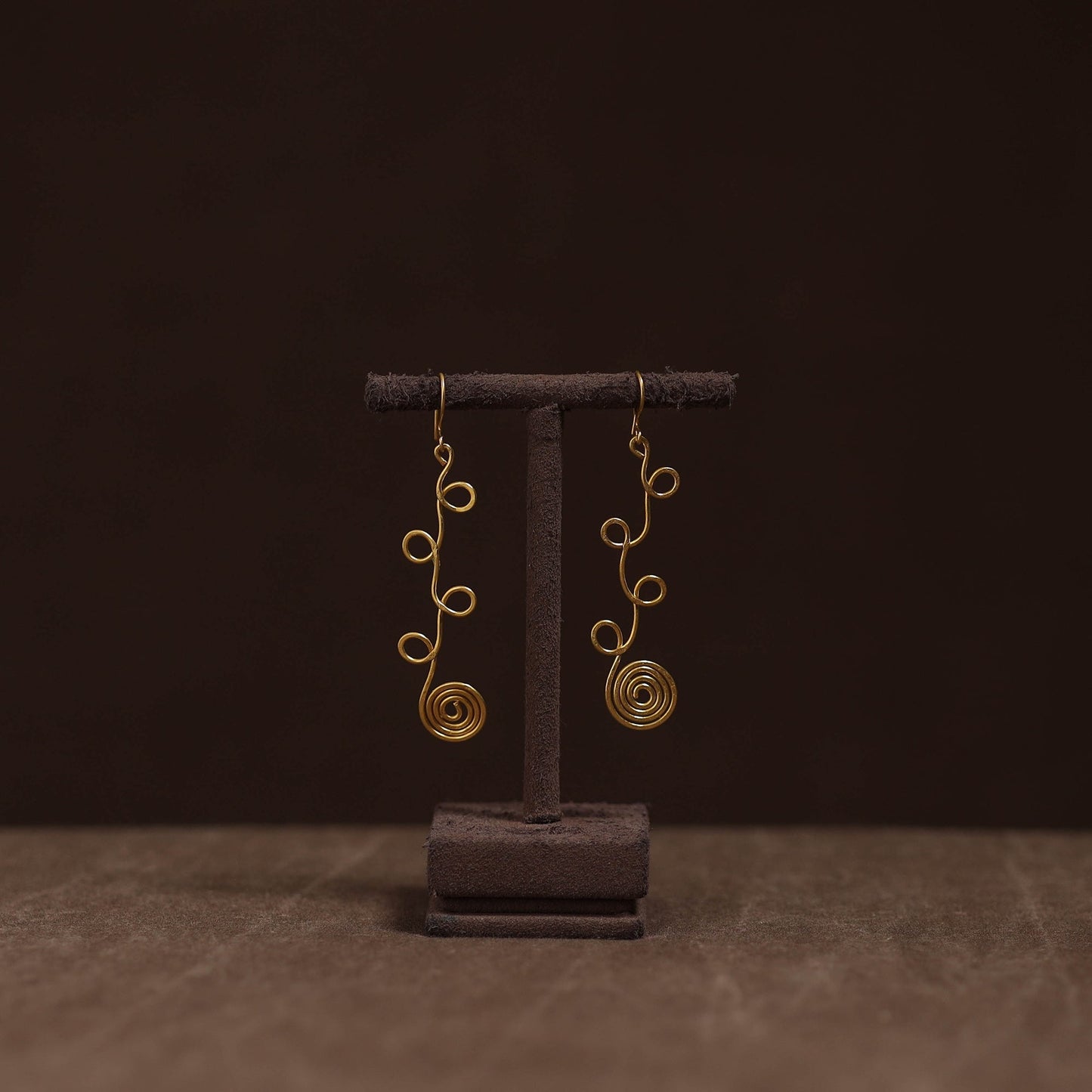 Brass metal handcrafted earrings 95
