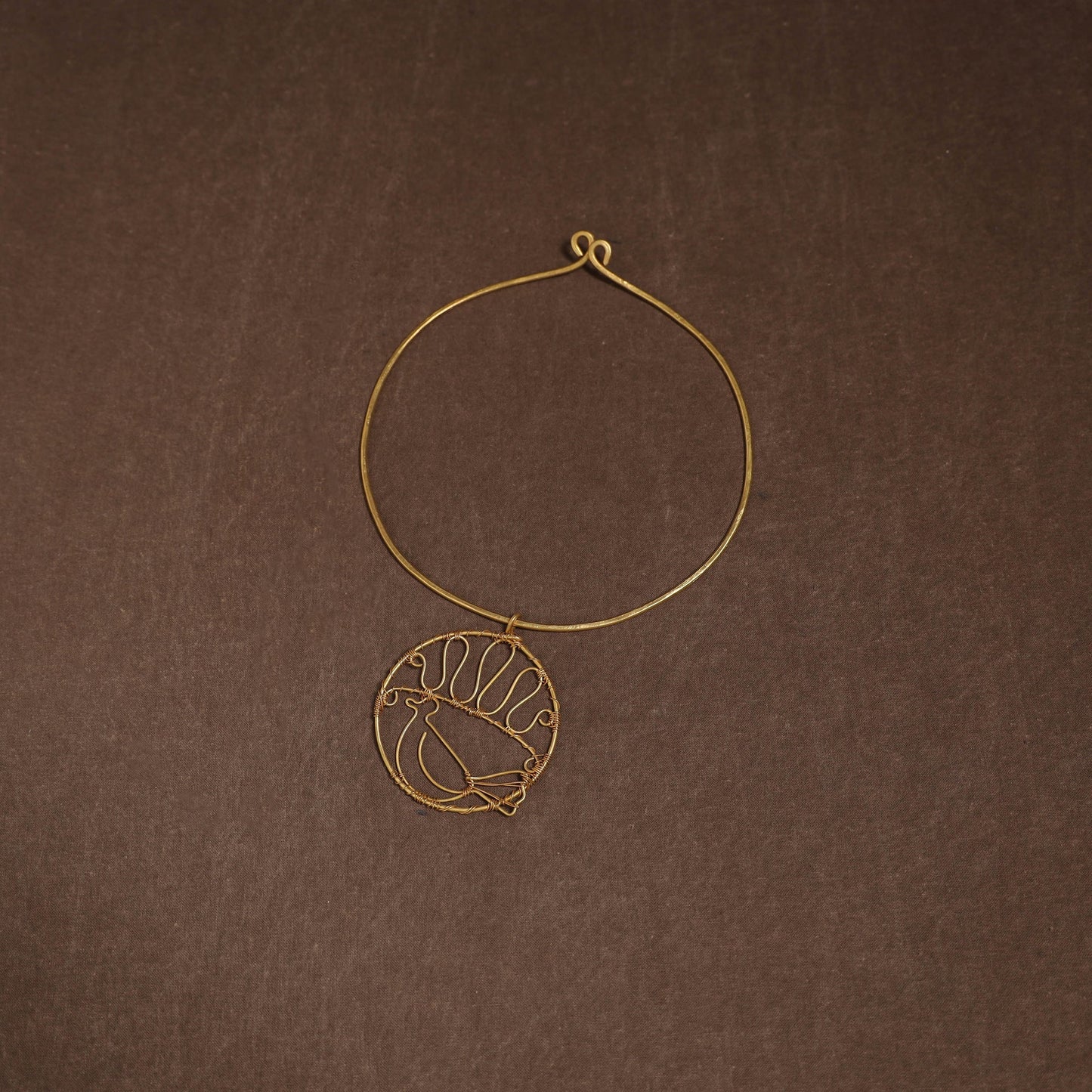 Brass metal handcrafted hasli necklace 102