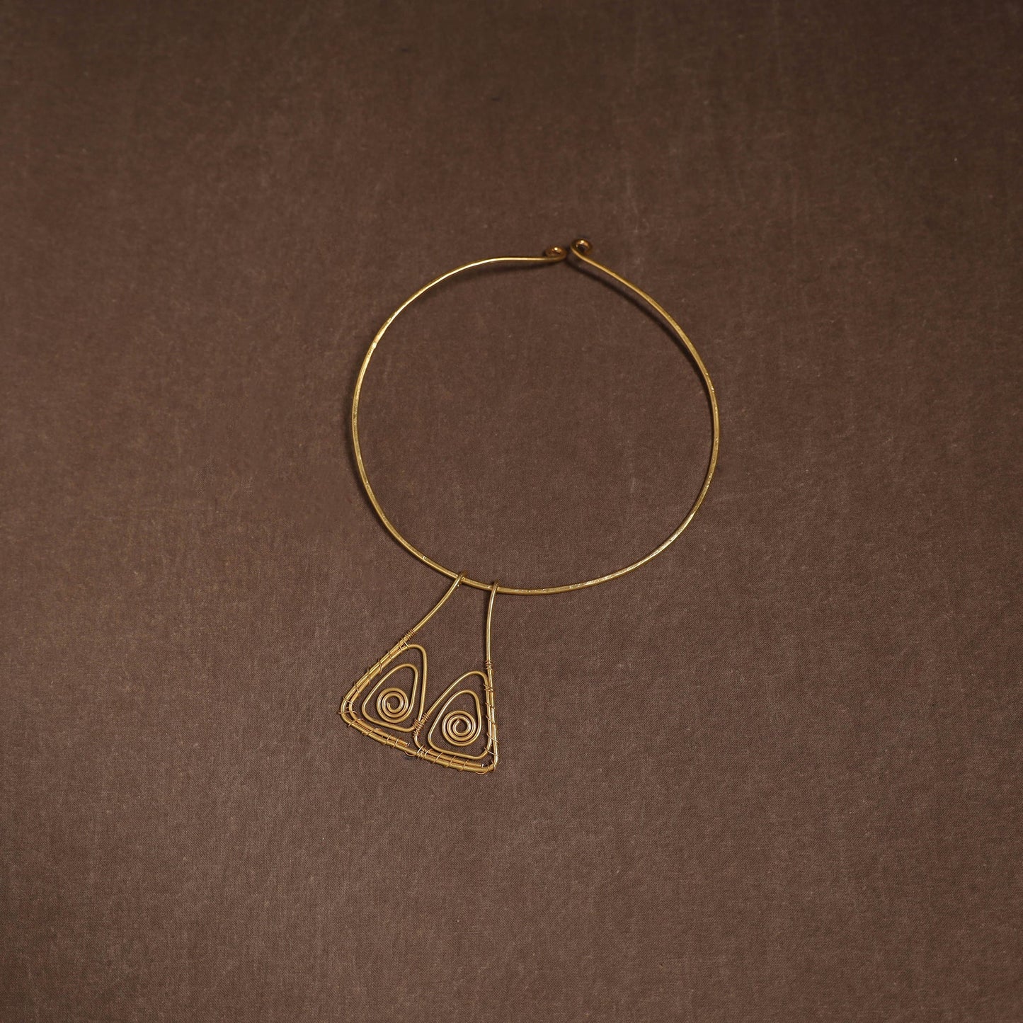 Brass metal handcrafted hasli necklace 105