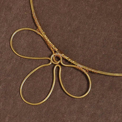 Brass metal handcrafted hasli necklace 107