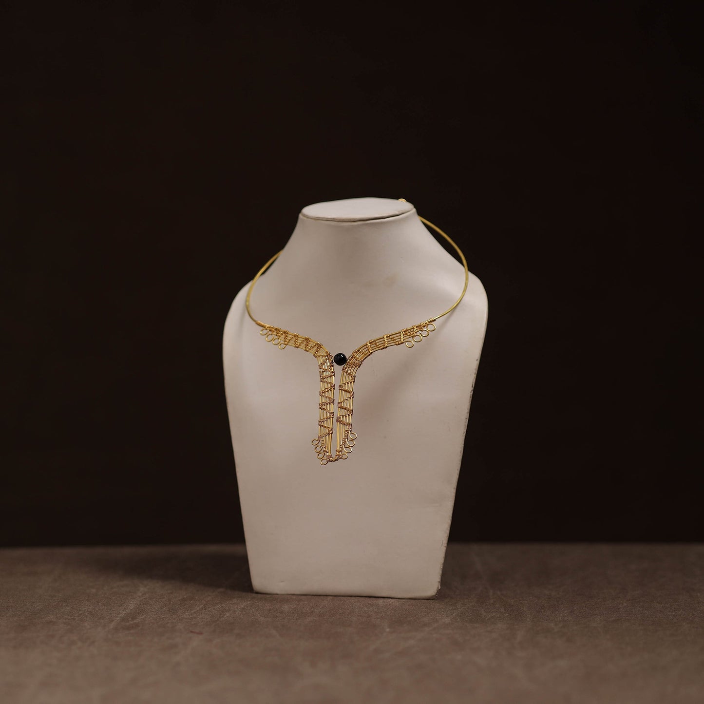 Brass metal handcrafted hasli necklace 153