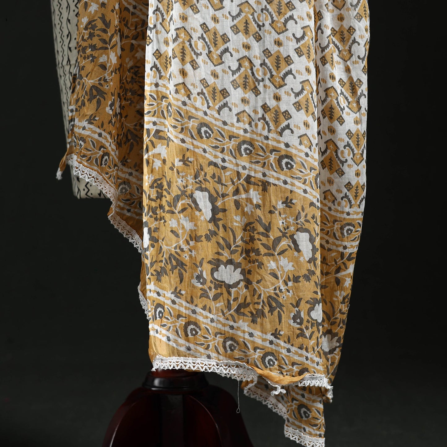 Cotton jaipur printed dupatta 35 - handcrafted