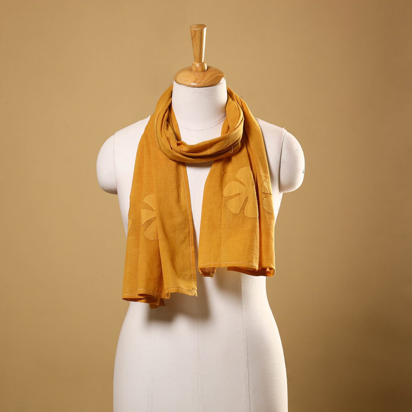 Cut Work Mul Cotton Orange Barmer Applique Stole