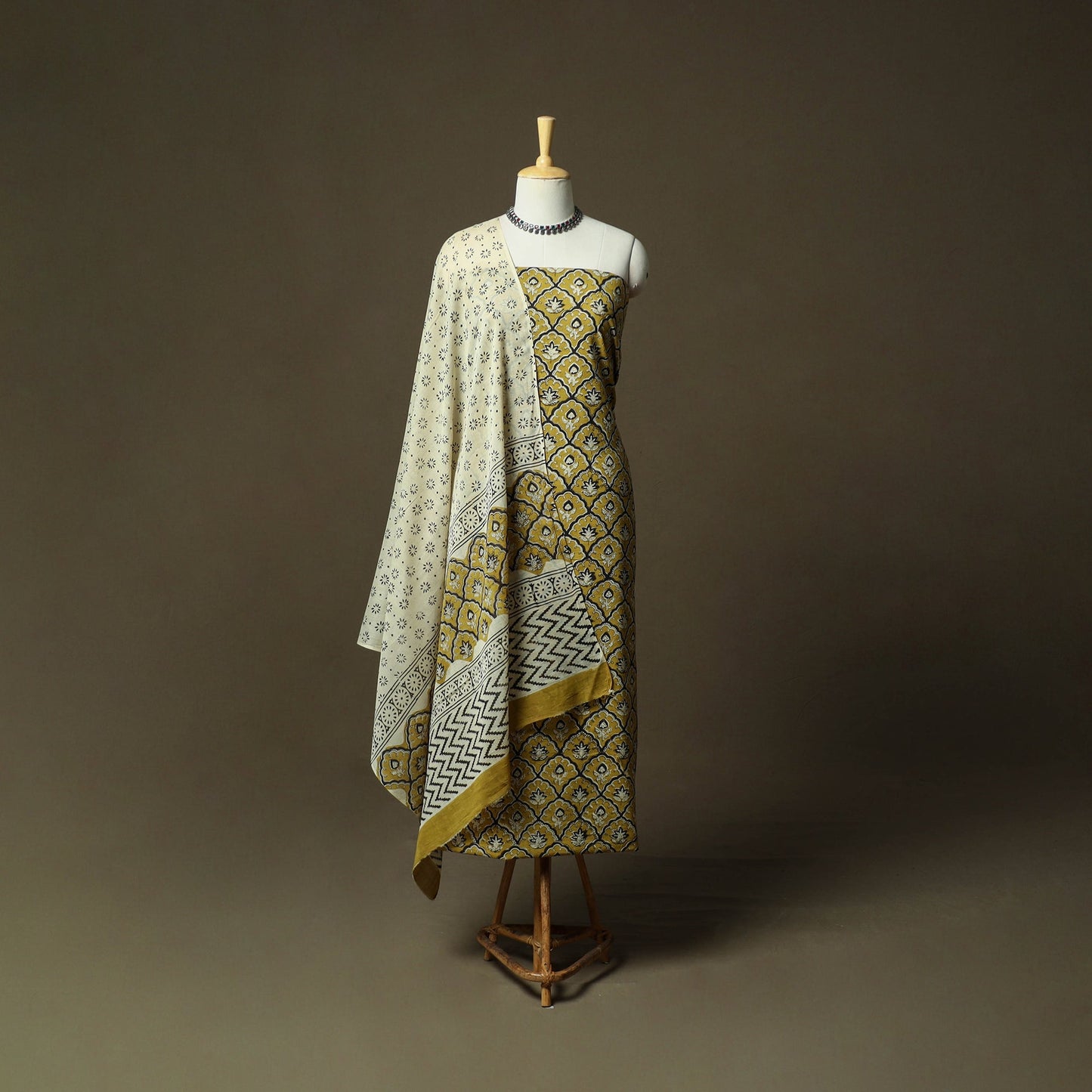 Hand block bagru print cotton 3pc unstitched dress material