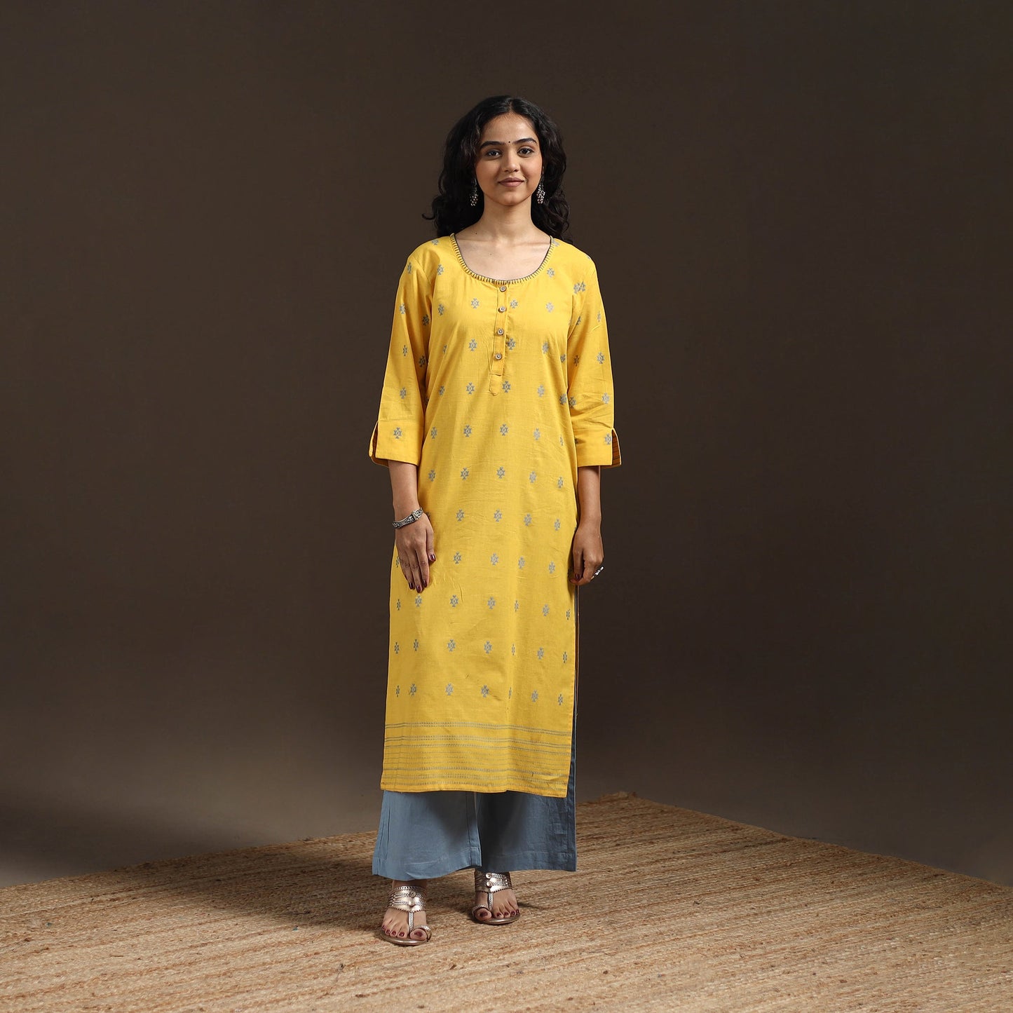 Hand embroidery straight cotton jacquard kurta for women 13