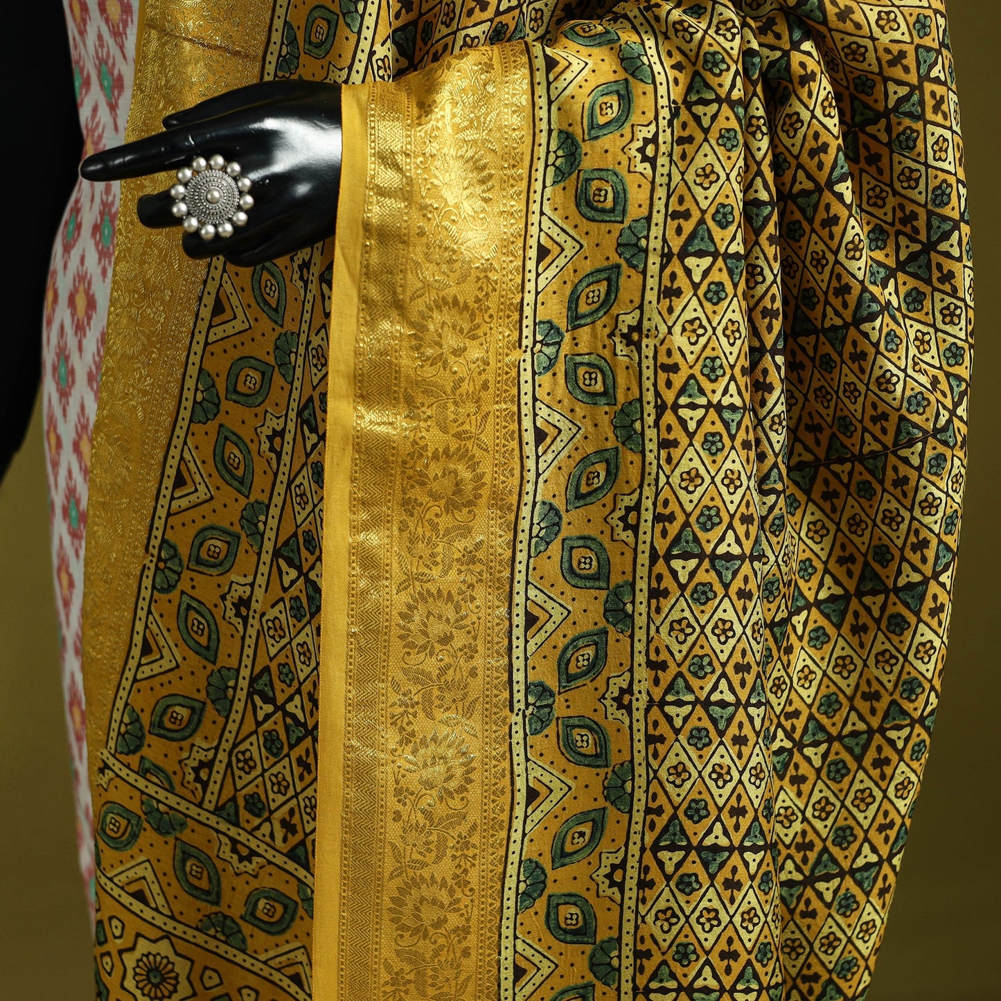 Hand natural dyed dola silk zari border dupatta