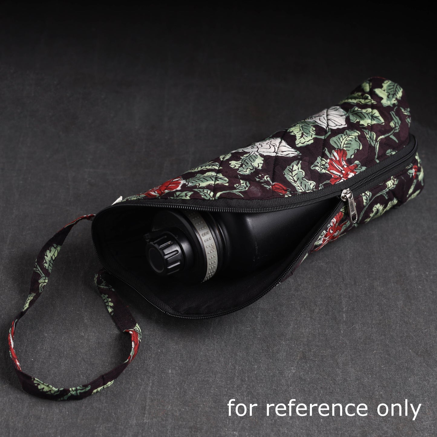 Handmade 1l water bottle cover 01 - handcrafted