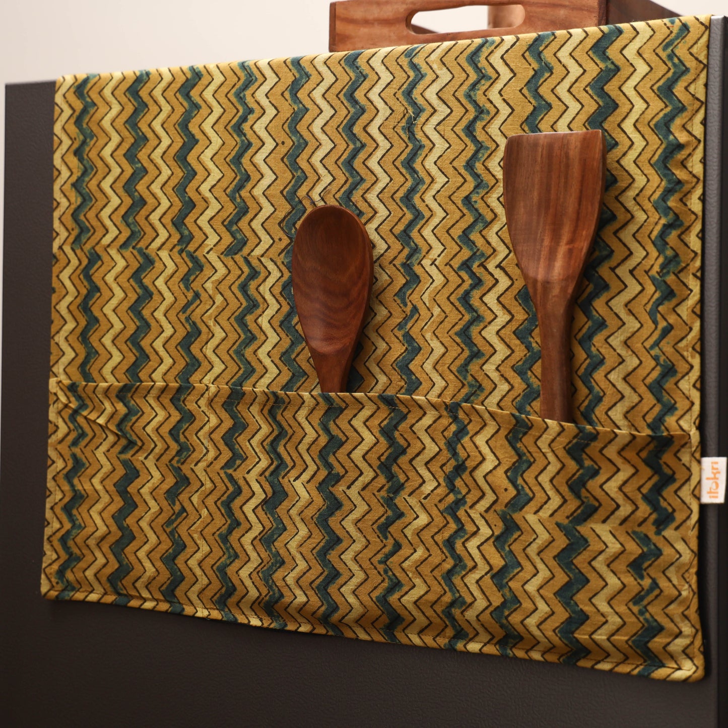 Handmade fridge top cover with multiple pockets 19