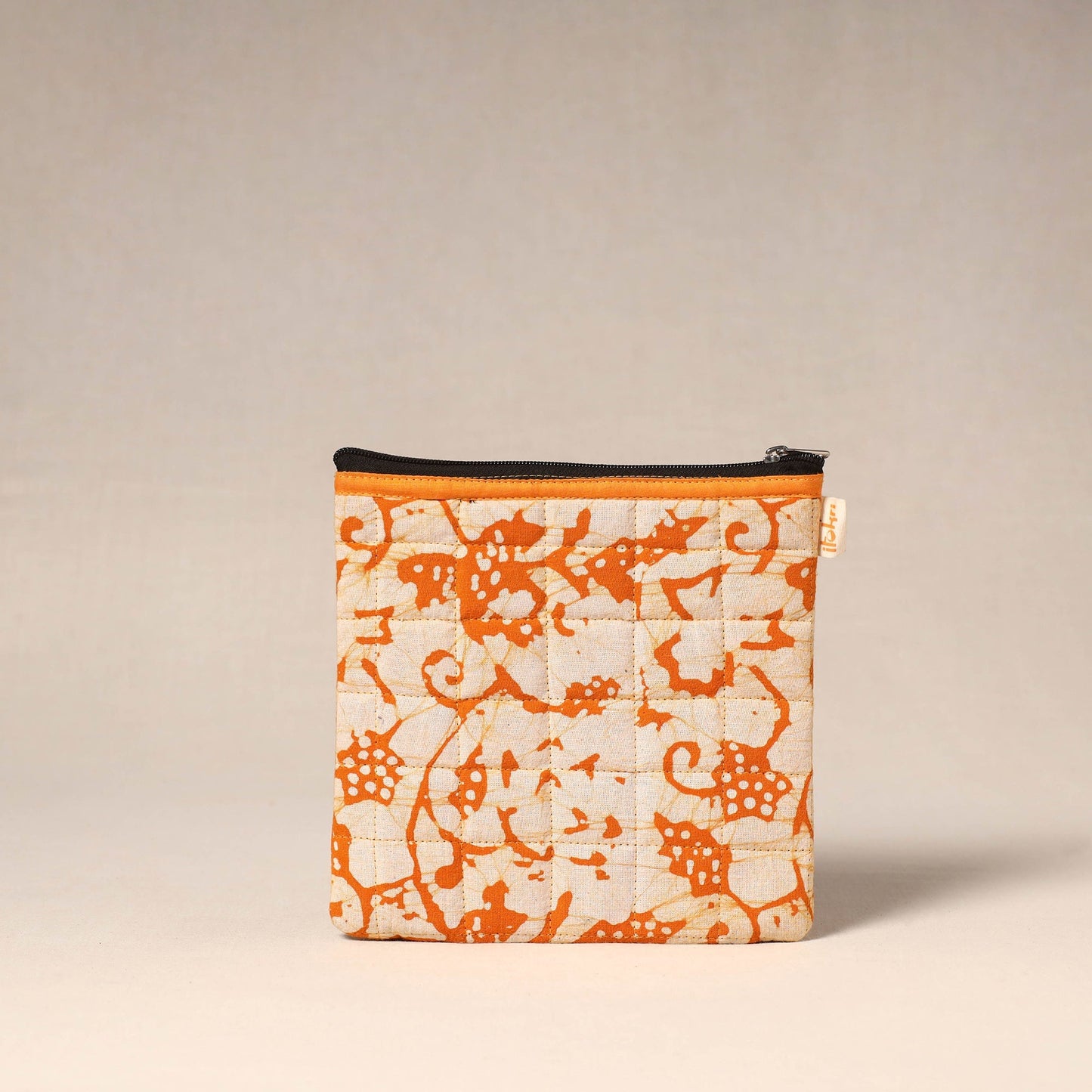 Handmade quilted utility pouch 01 - handcrafted