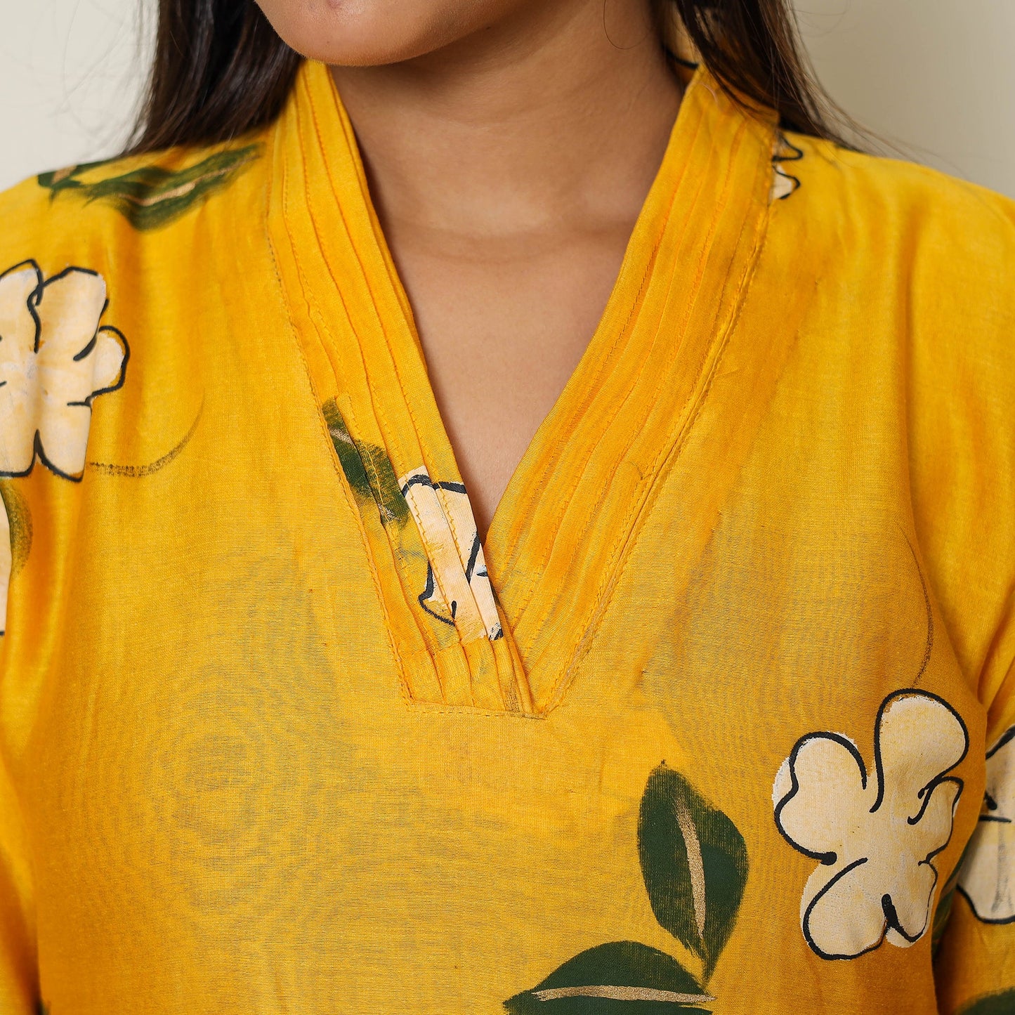 Buy Handpainted Chanderi Silk Kurta Set with Palazzo & Dupatta