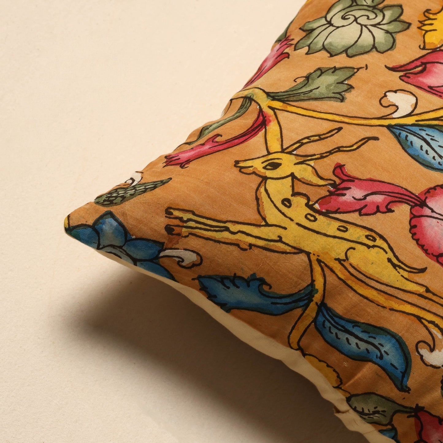 Handpainted srikalahasti pen kalamkari cushion cover 54