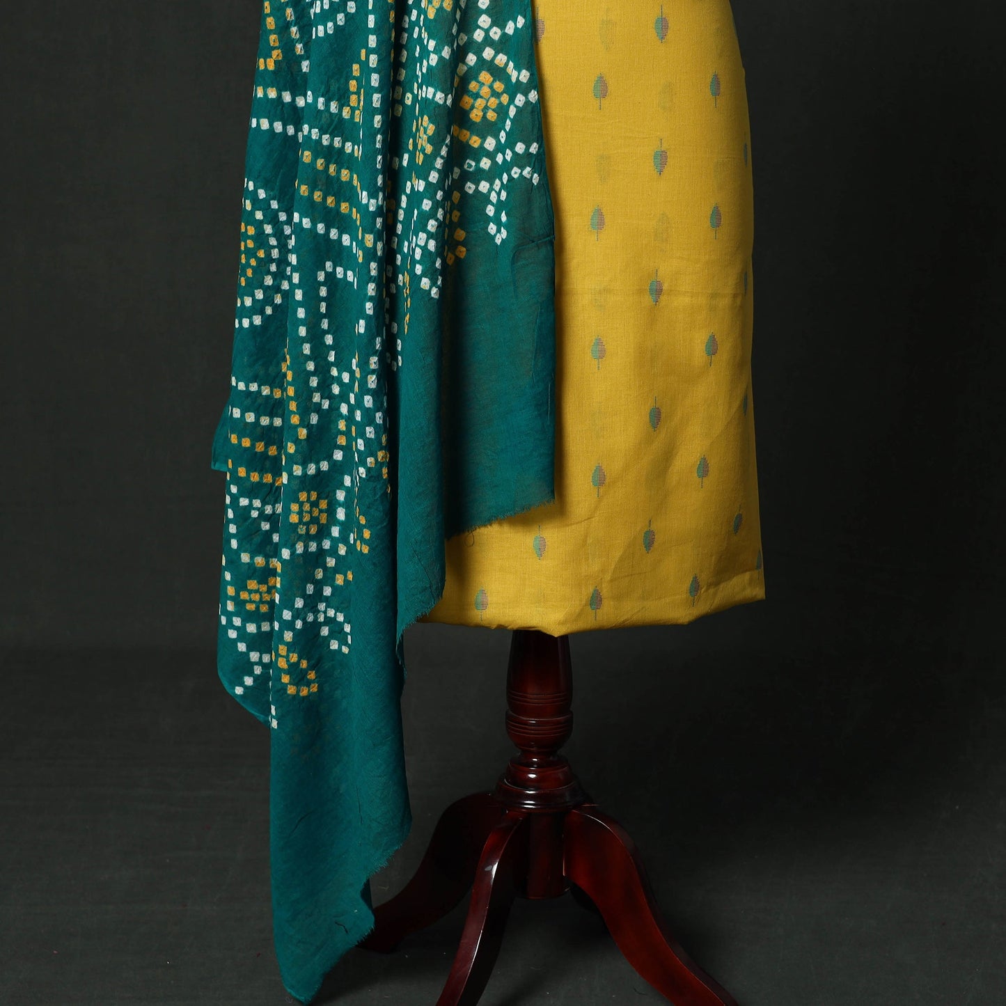 Jacquard cotton 2pc unstitched dress material with earrings