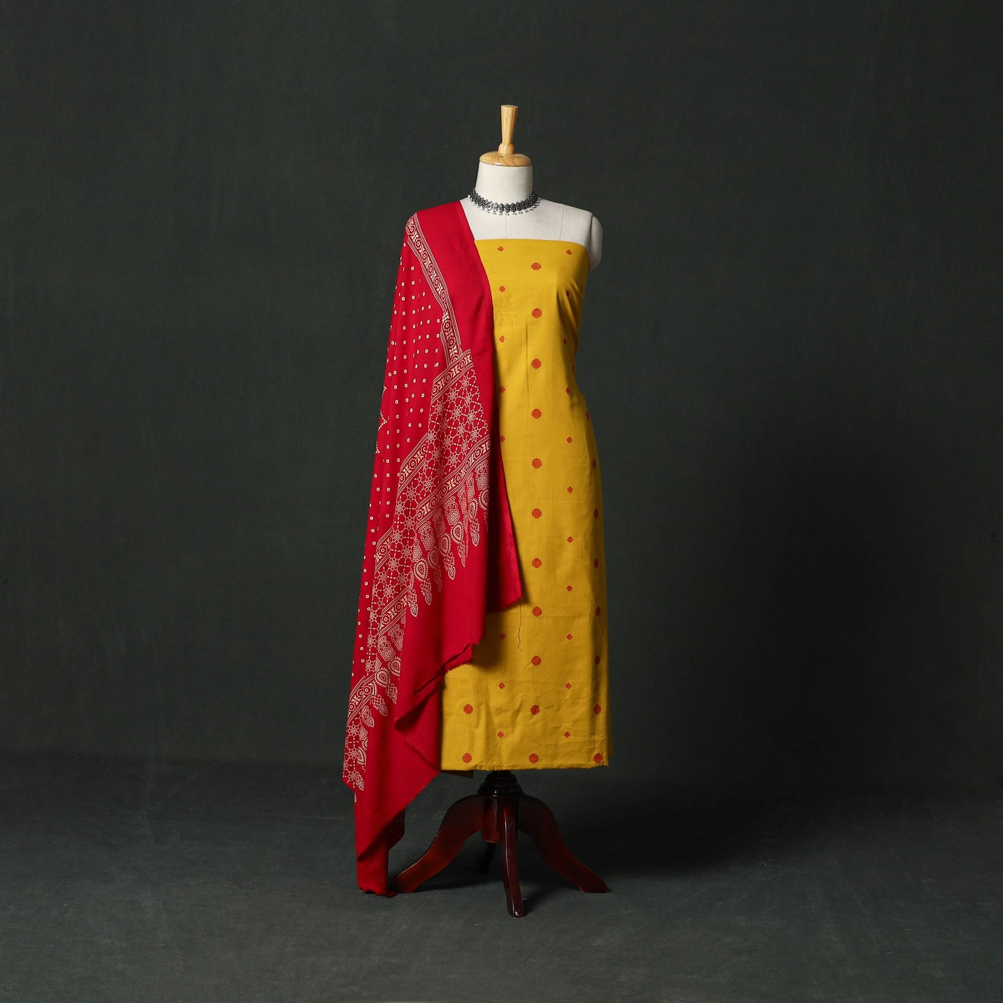 Jacquard cotton 2pc unstitched dress material with earrings