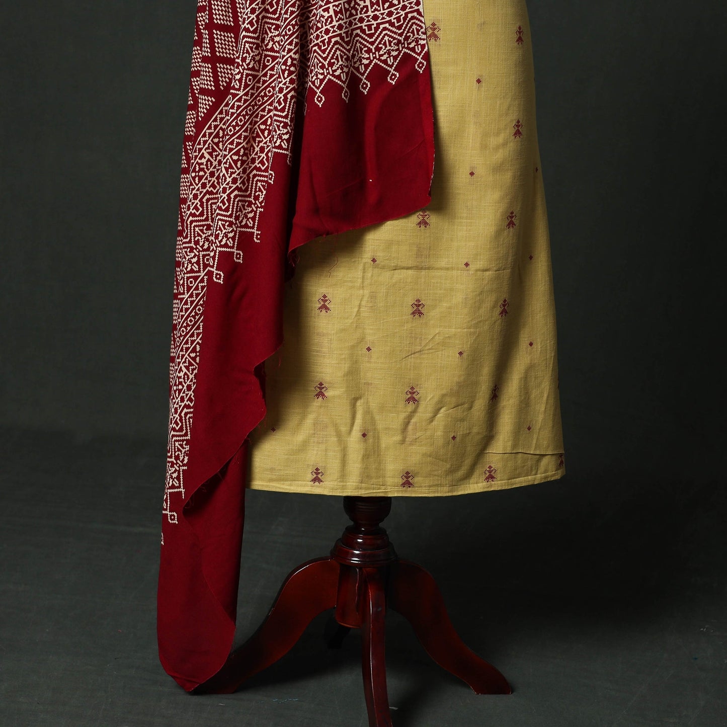 Jacquard cotton 2pc unstitched dress material with earrings