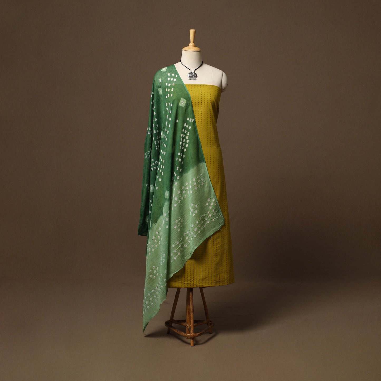 Jacquard cotton 2pc unstitched dress material