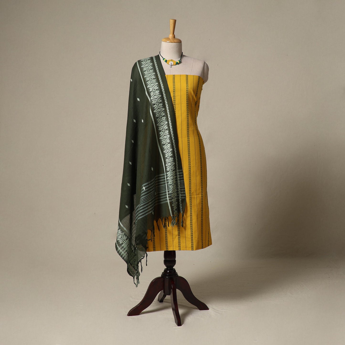 Jacquard cotton 2pc unstitched dress material