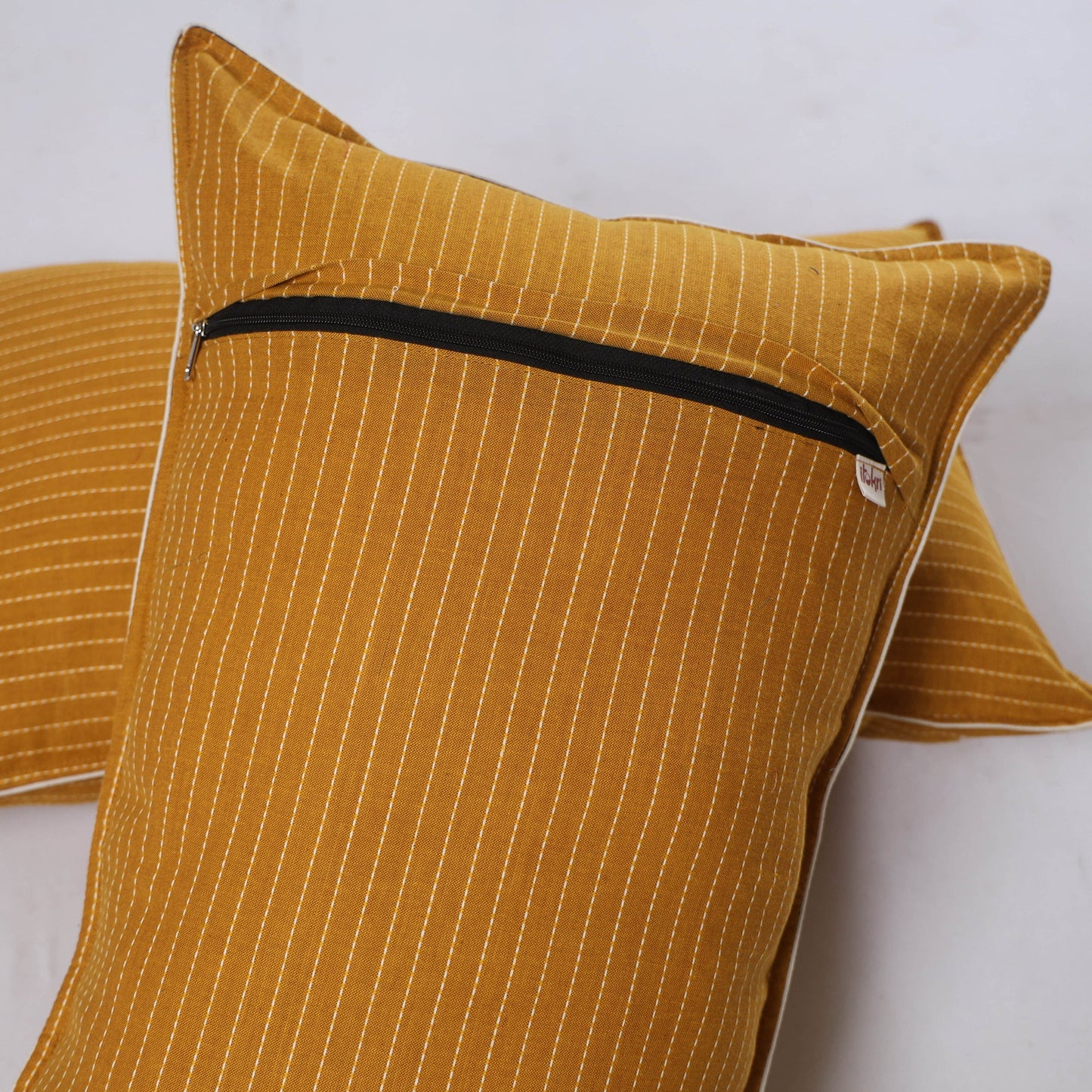 Jacquard weave pillow cover (set of 2) 28 - handcrafted
