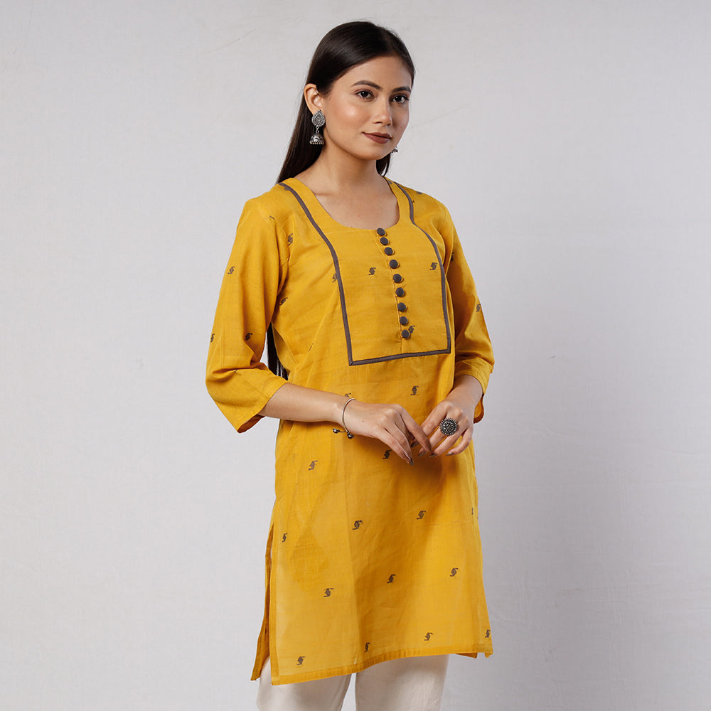 iTokri Casuals - Jamdani Handloom Cotton Short Kurta