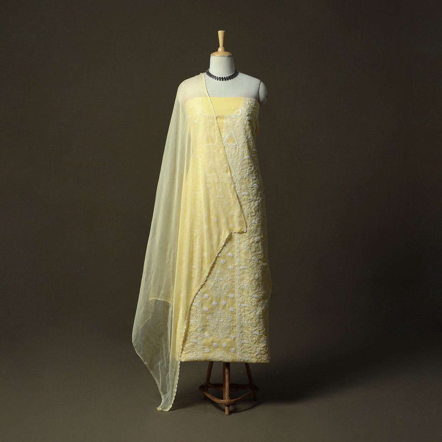 Lucknowi hand embroidered cotton chikankari 3pc unstitched