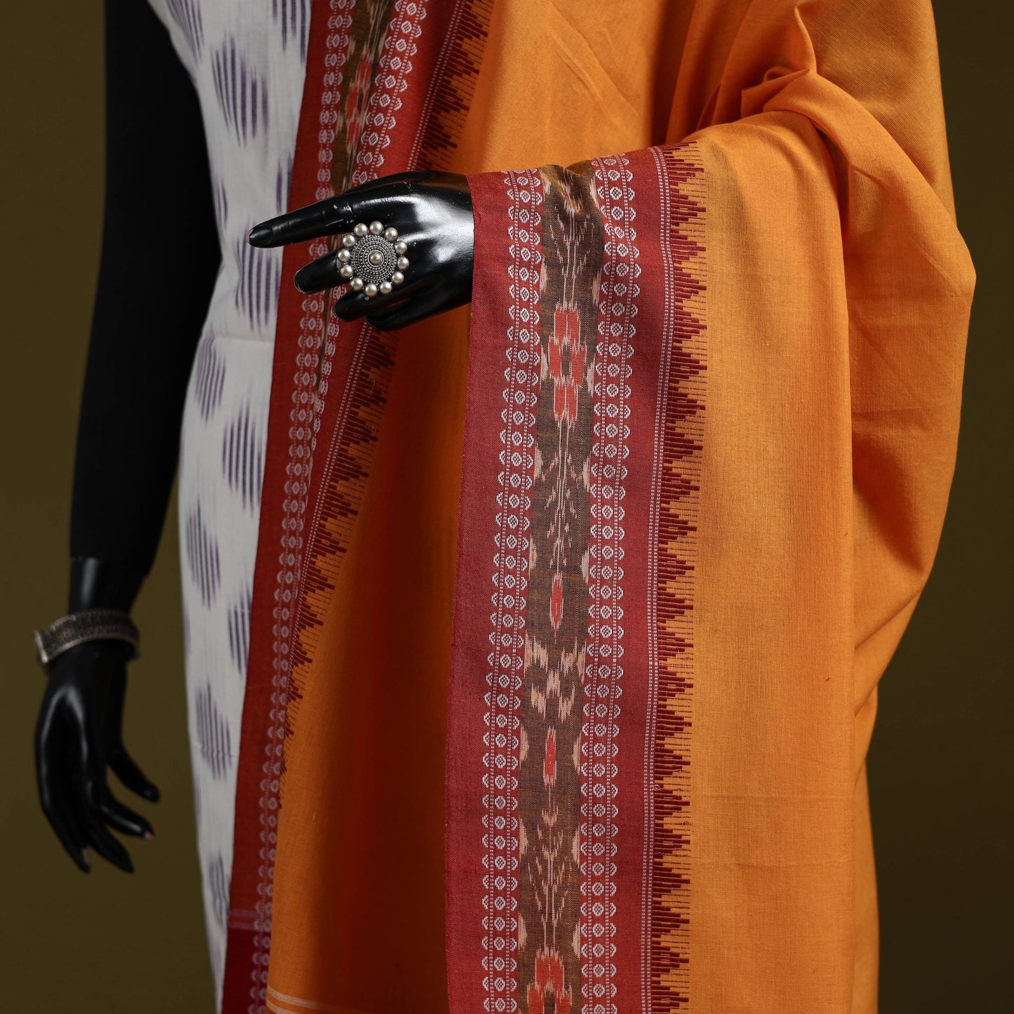 Odisha ikat cotton sambalpuri dupatta 10 - handcrafted