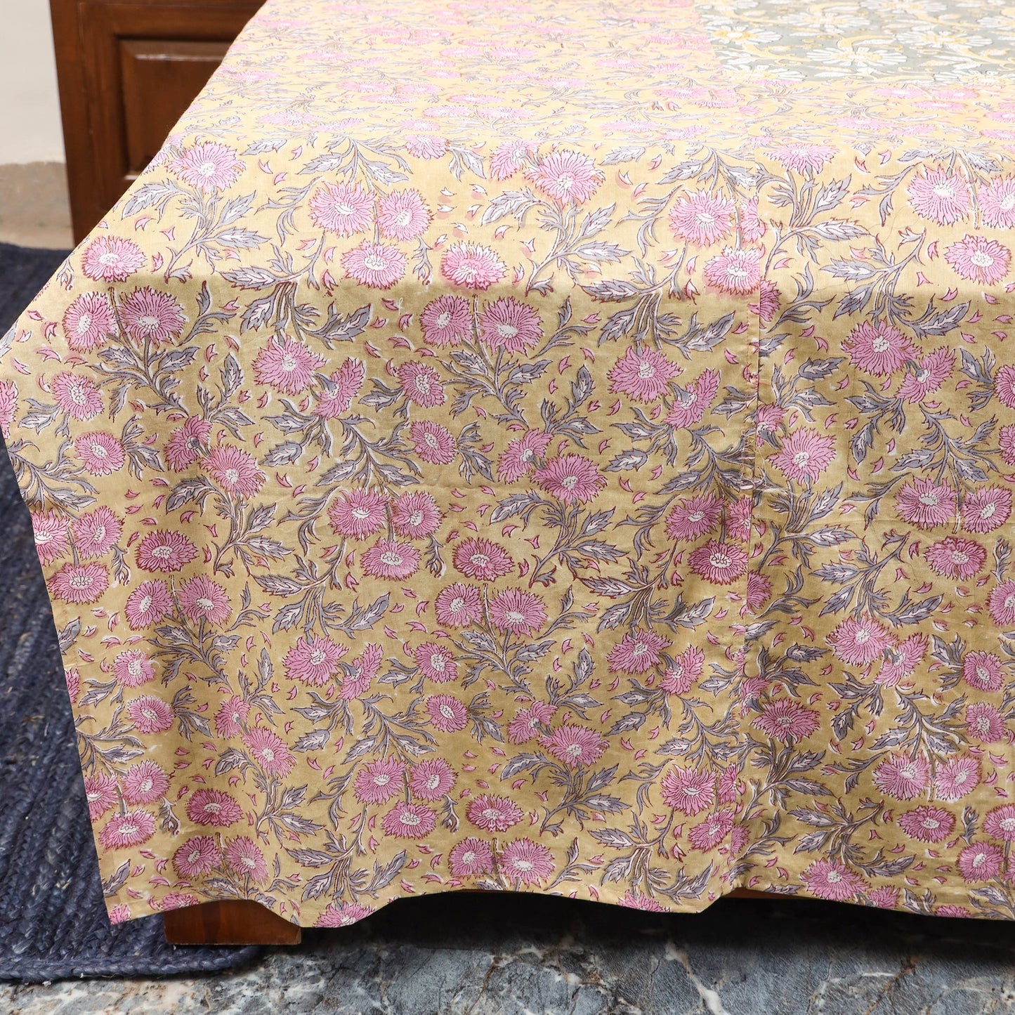 Patchwork hand double sanganeri bedsheet set (108 x 90 in)
