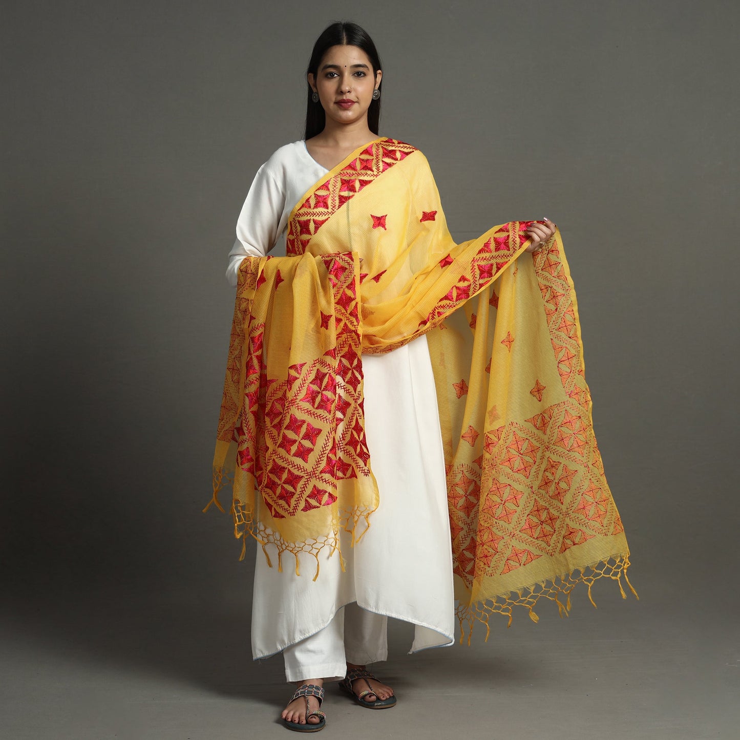 Phulkari Hand Embroidery Kota Doria Chanderi Silk Dupatta with Tassels 15