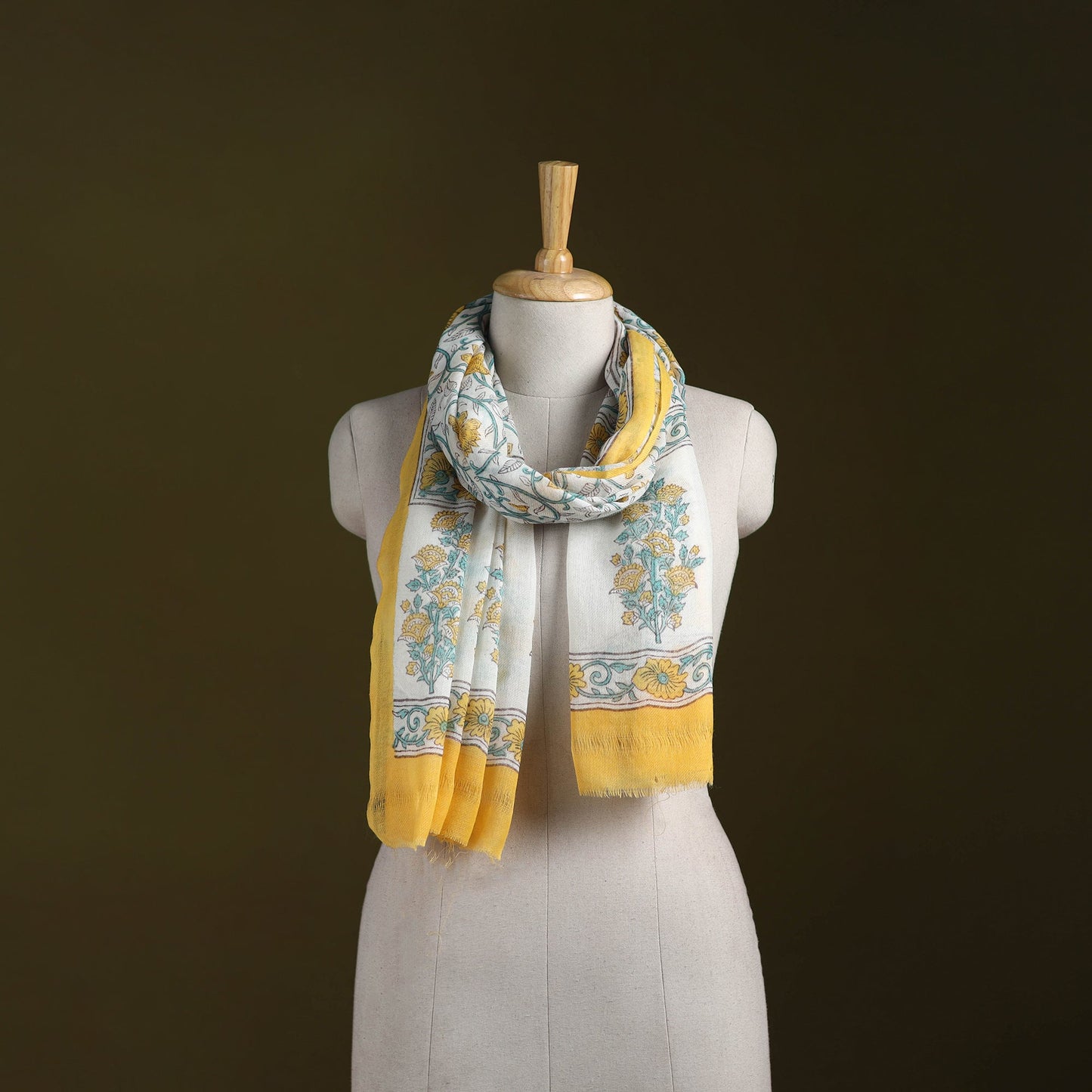 Pure wool hand sanganeri stole 21 - handcrafted