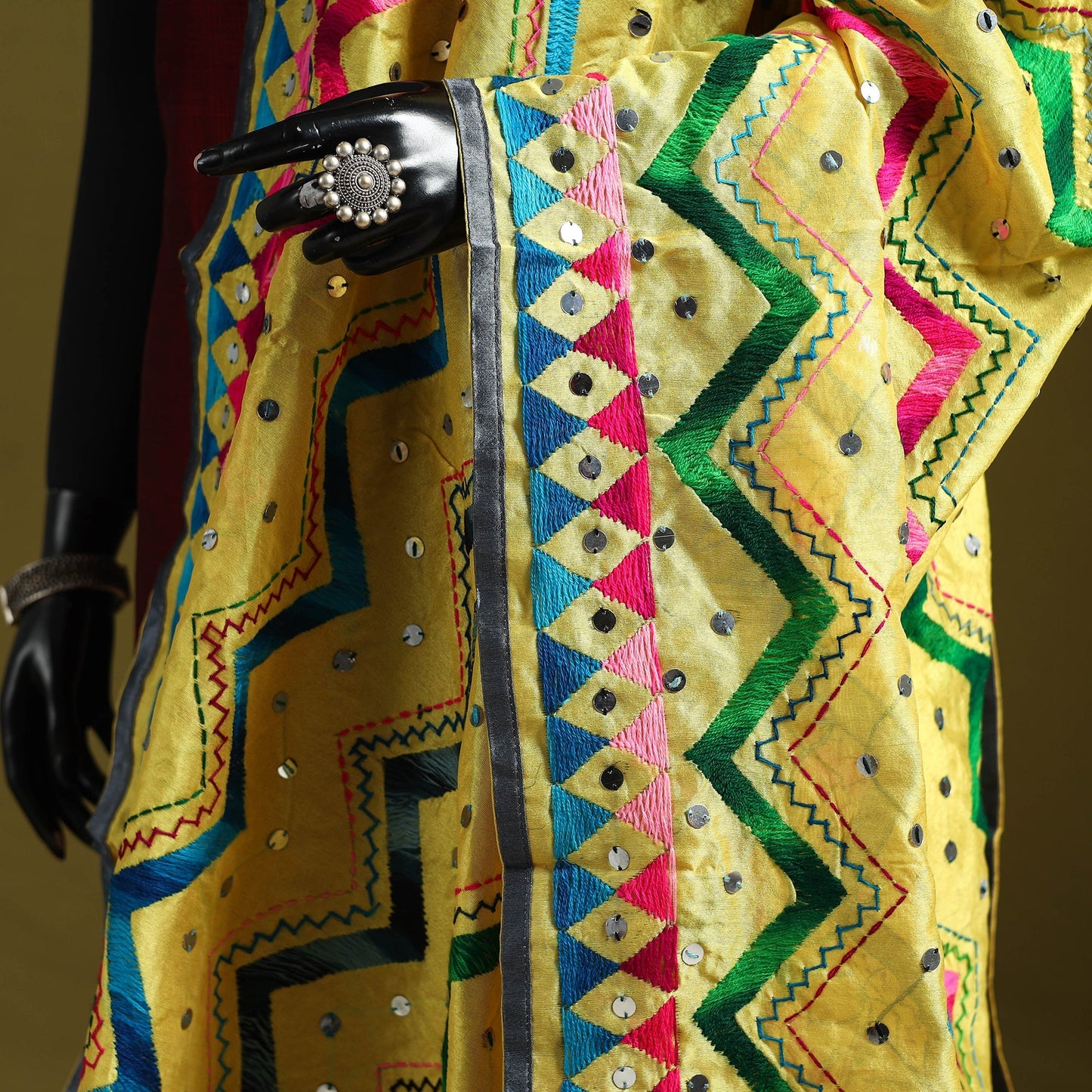 Ranihati chanderi silk zig zag hand embroidery dupatta 35
