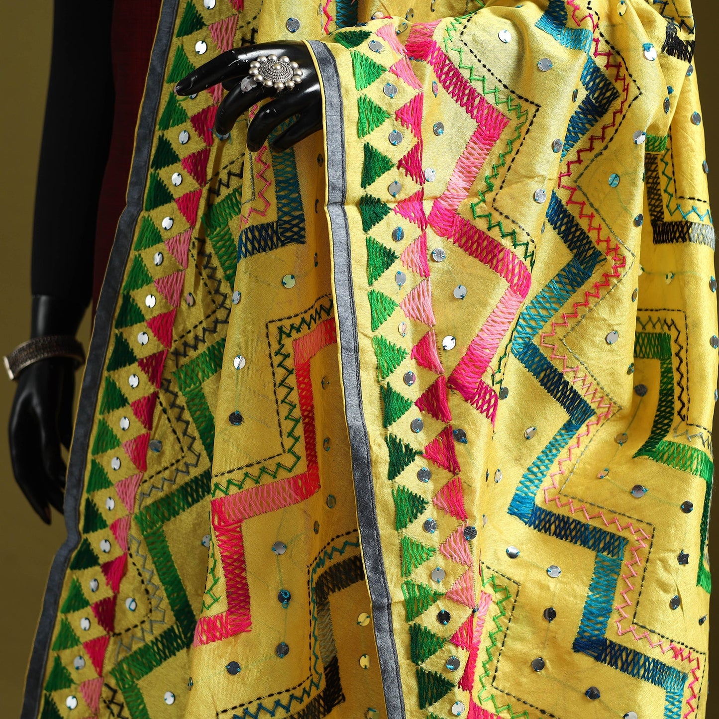 Ranihati chanderi silk zig zag hand embroidery dupatta 41